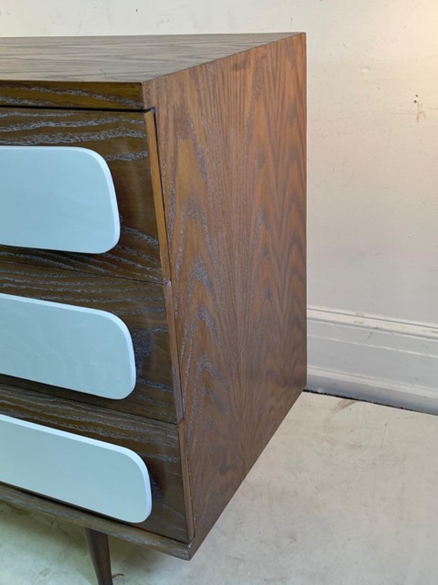 Modern Gio Ponti Style Nightstands or Chests of Drawers In Good Condition For Sale In New York, NY