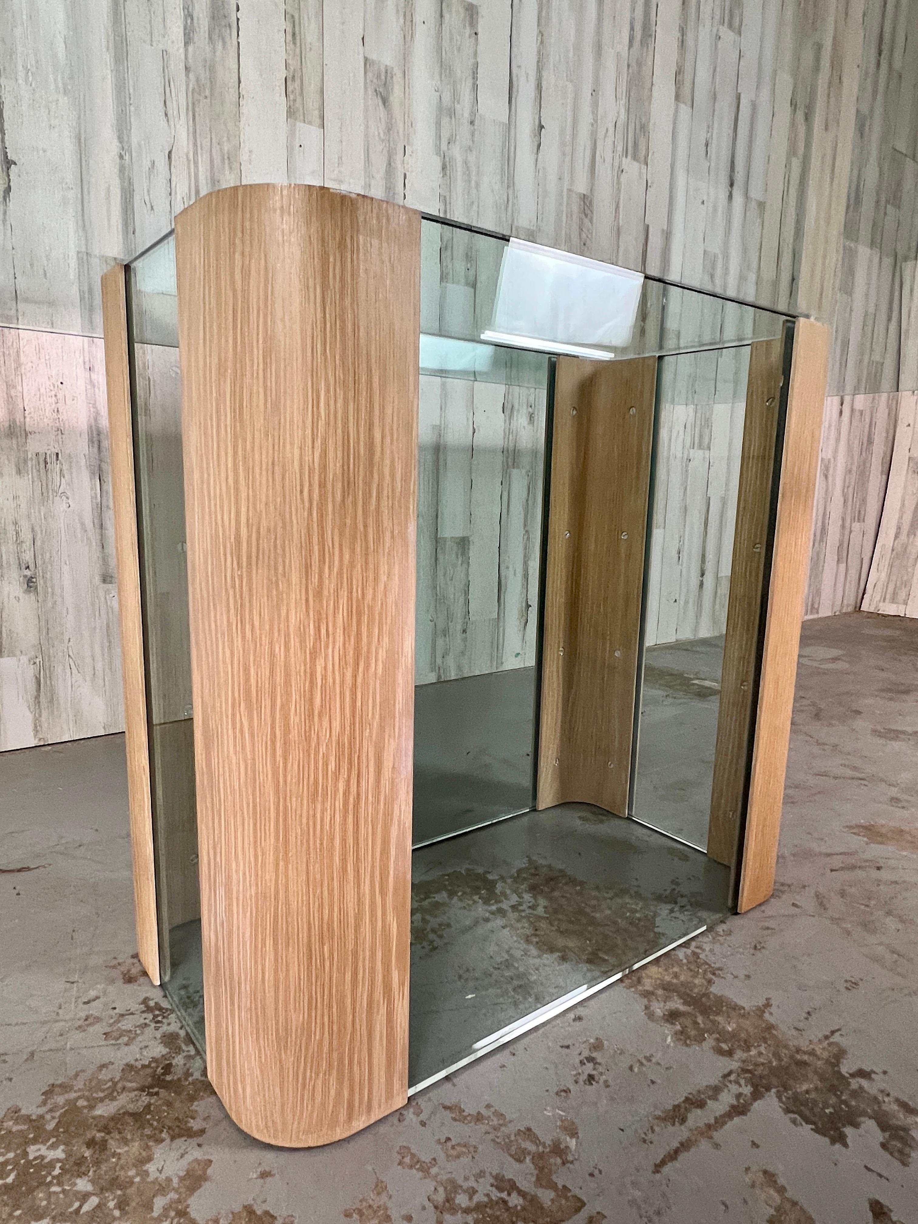 Moderner Esstisch aus Glas und Eiche im Angebot 7