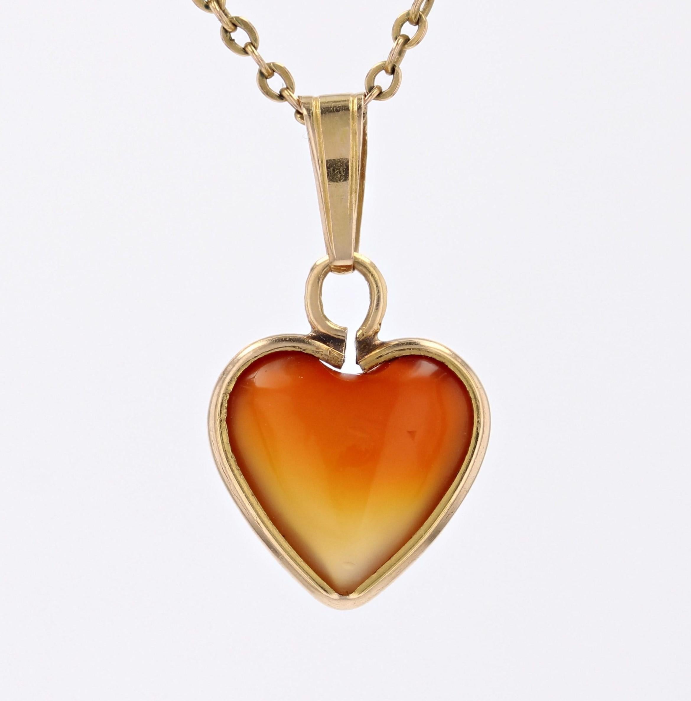 Pendentif cœur moderne en or jaune 18 carats avec pâte de verre en vente 4