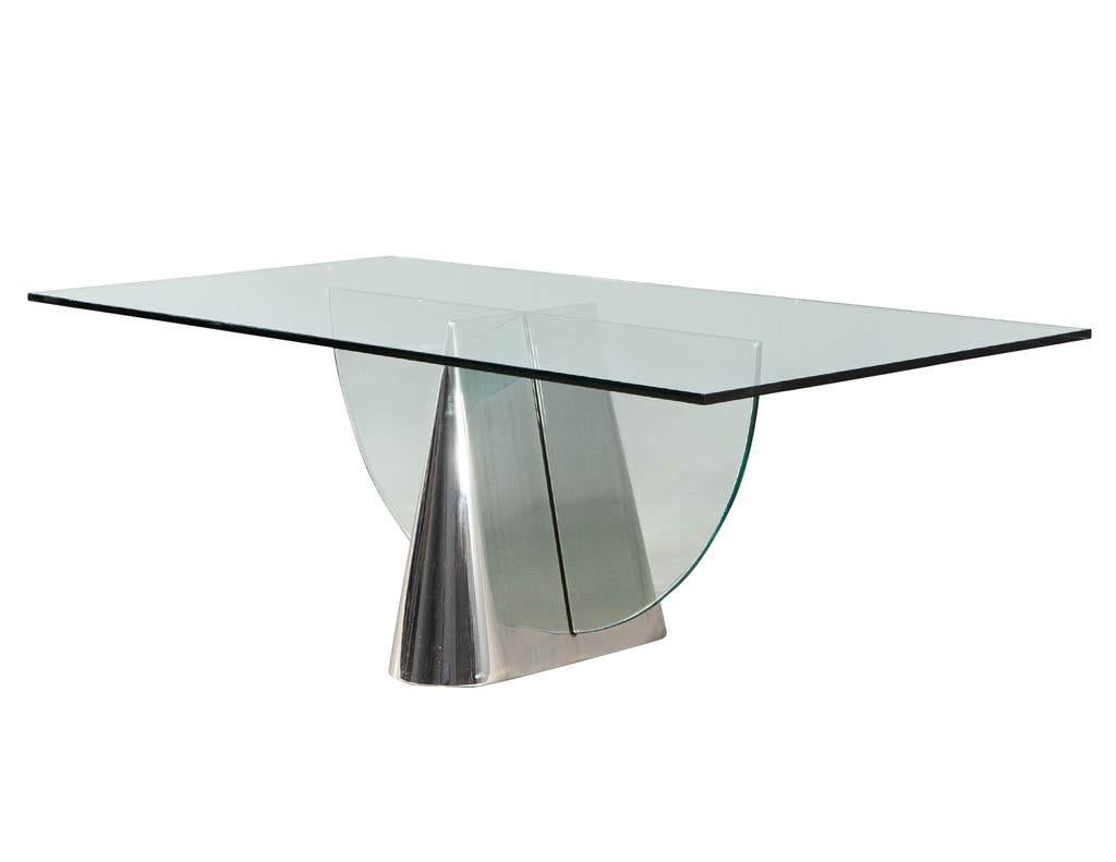 Modern Glass Pinnacle Table by J. Wade Beam In Good Condition For Sale In North York, ON