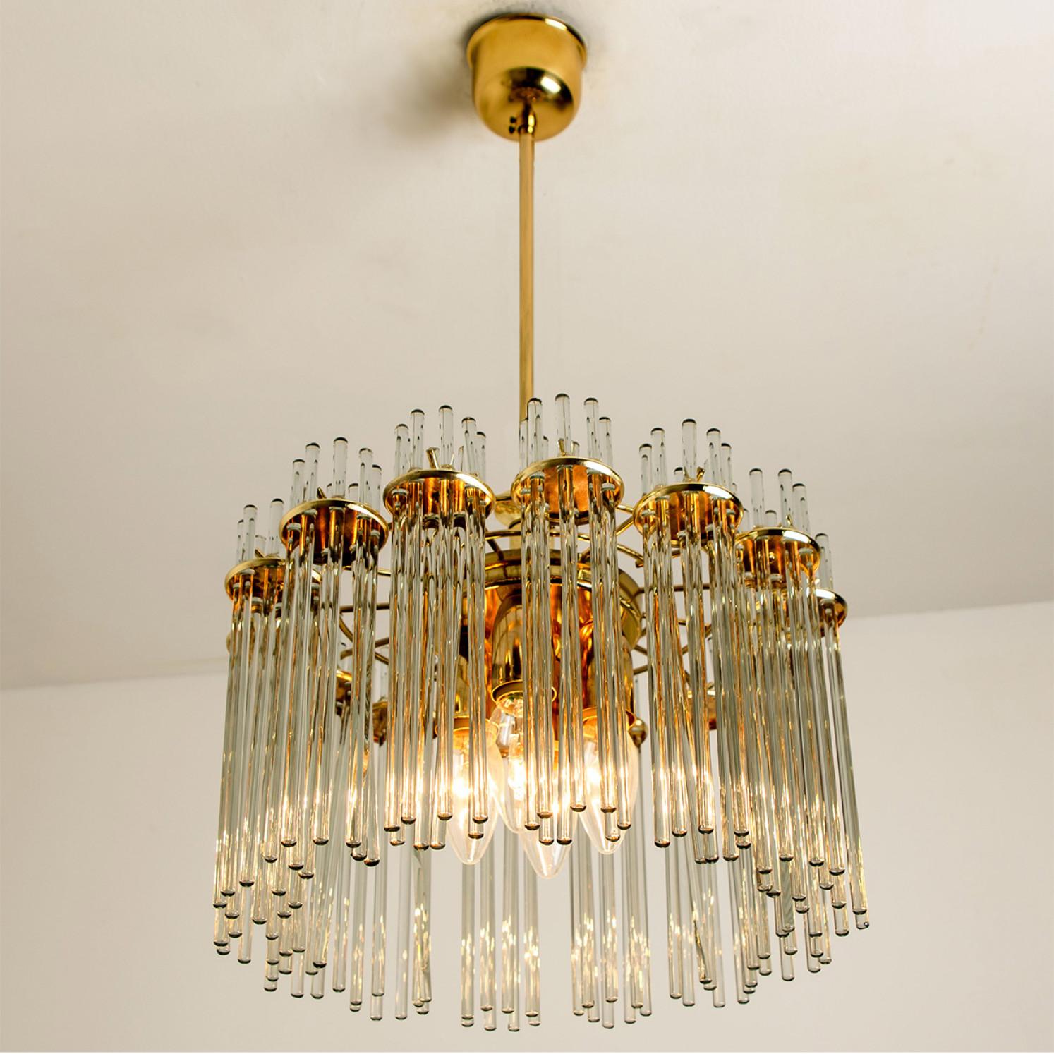 Late 20th Century Modern Glass Rod Chandelier by Sciolari for Lightolier, 1970s For Sale