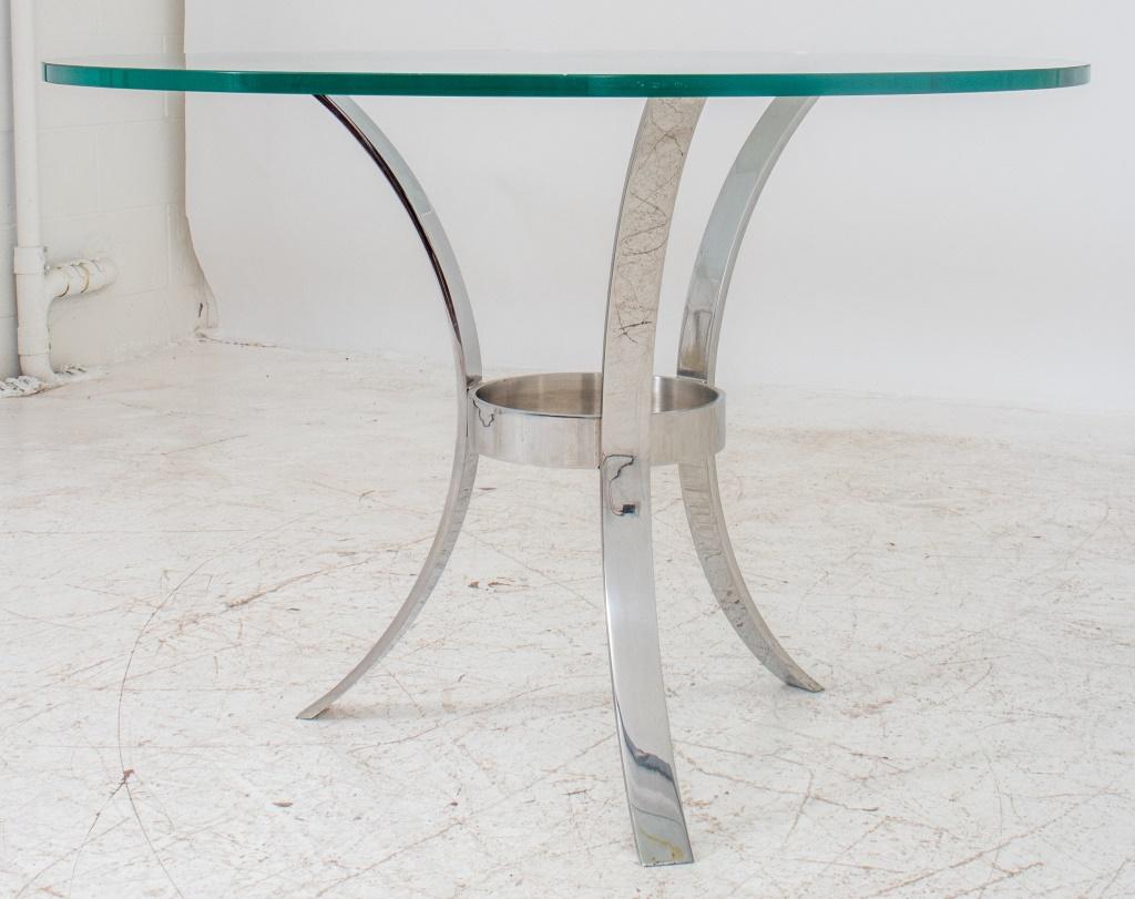 Unknown Modern Glass Round Dining Table with Chrome Base