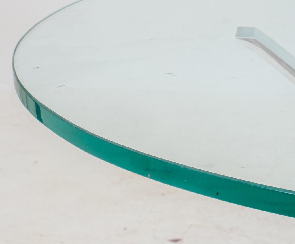 Modern Glass Round Dining Table with Chrome Base In Good Condition In Astoria, NY