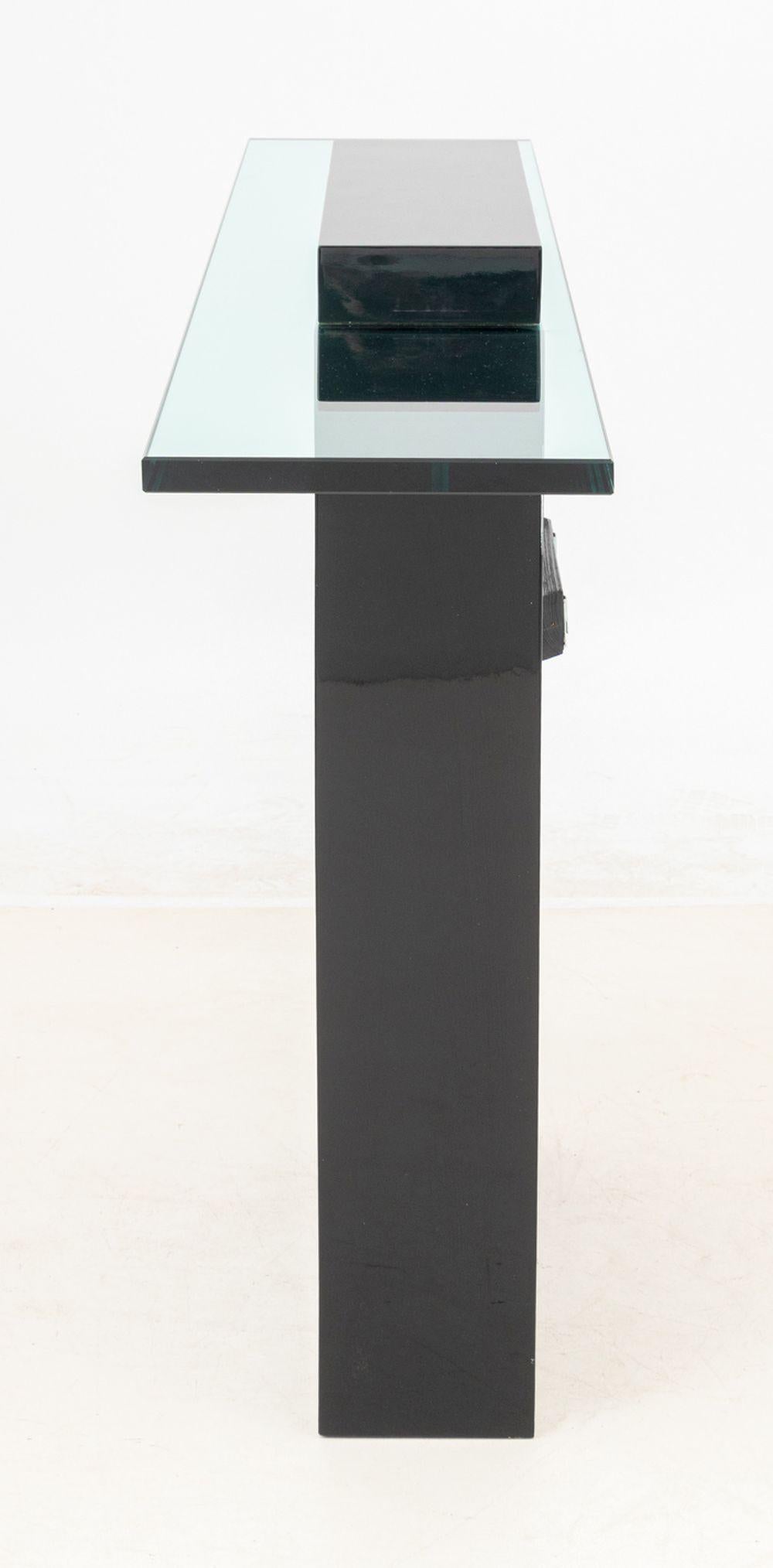 Modern Glass Top Black Lacquered Console Table In condizioni buone in vendita a Astoria, NY