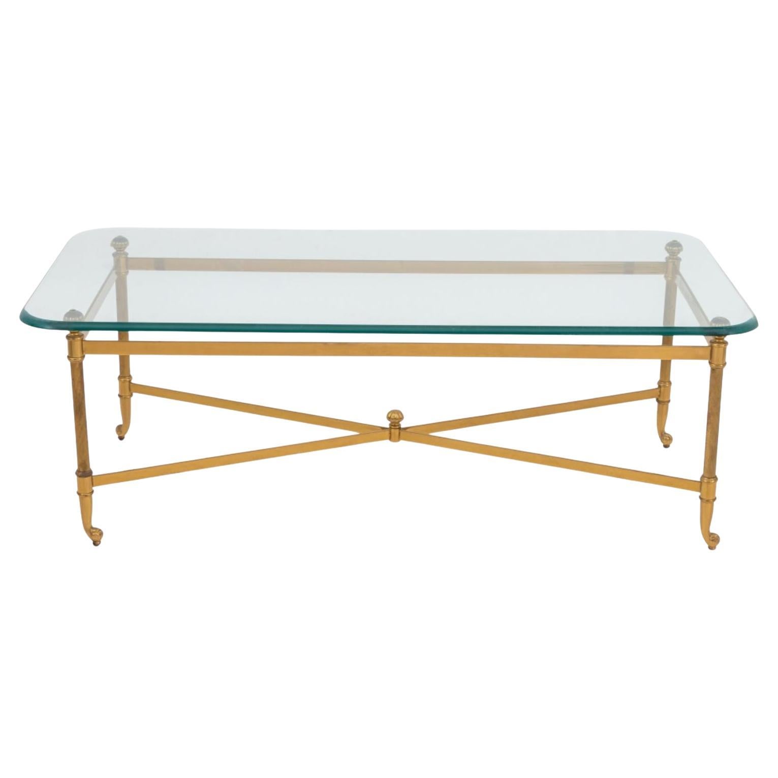 Table basse moderne en laiton avec plateau en verre