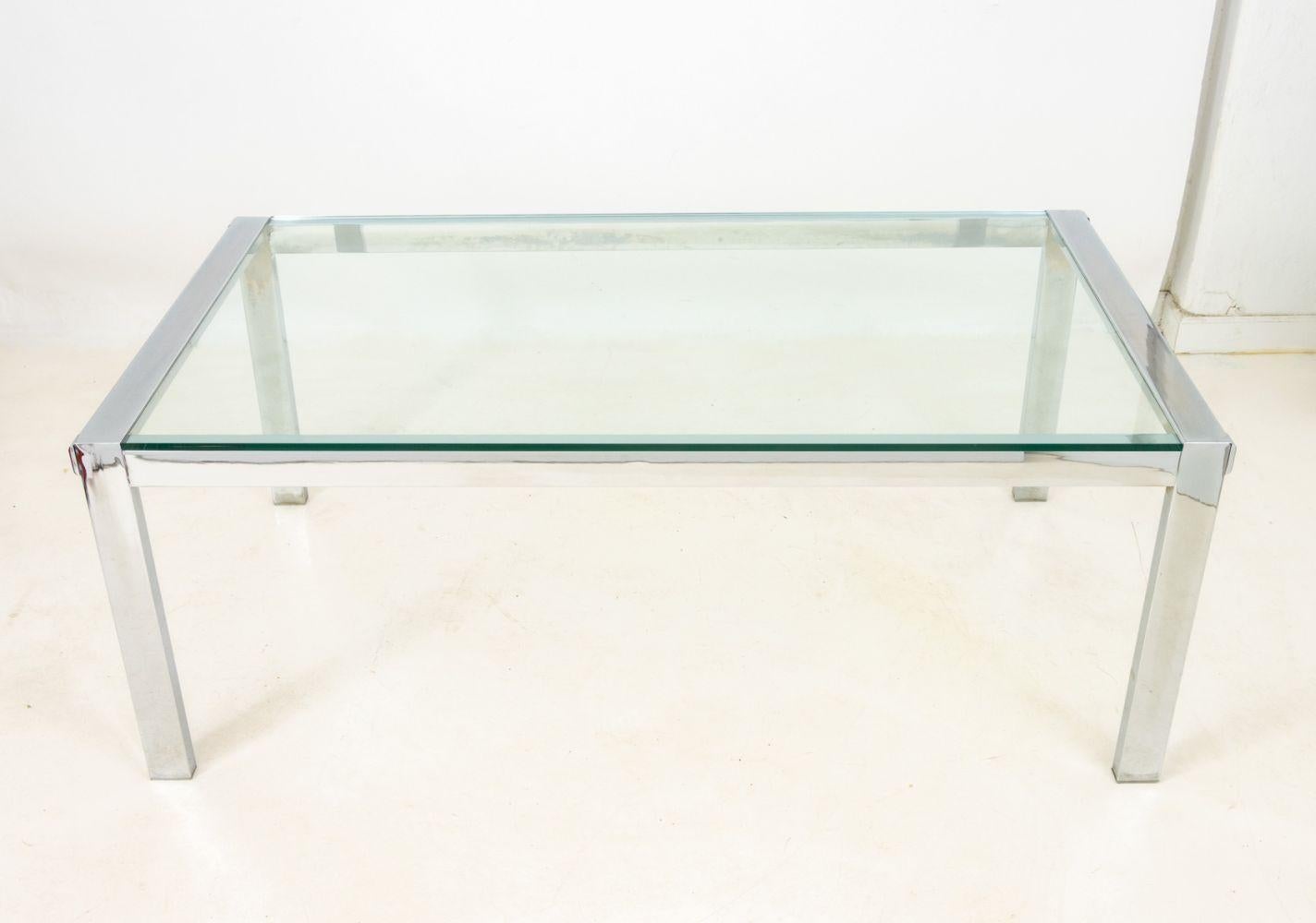 Mid-Century Modern Modern Glass Top Chrome Dining Table en vente