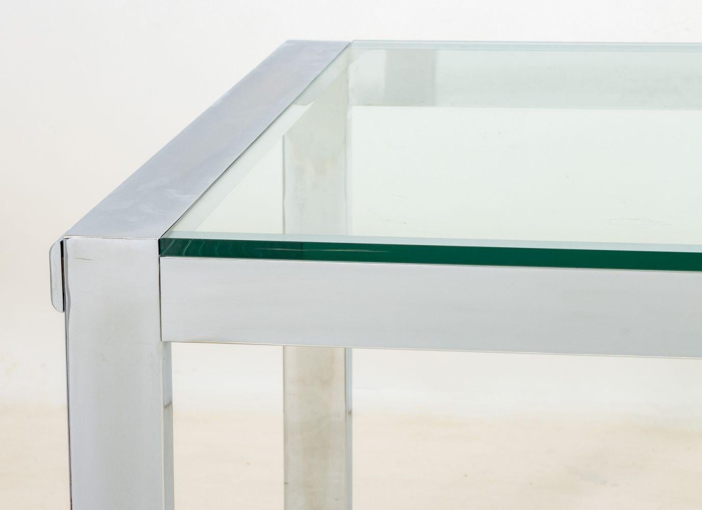 Modern Glass Top Chrome Dining Table Bon état - En vente à Astoria, NY