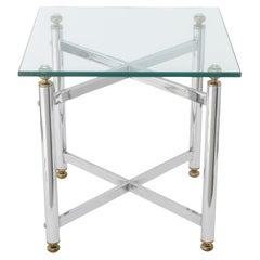 Mesa auxiliar moderna cromada con tapa de cristal