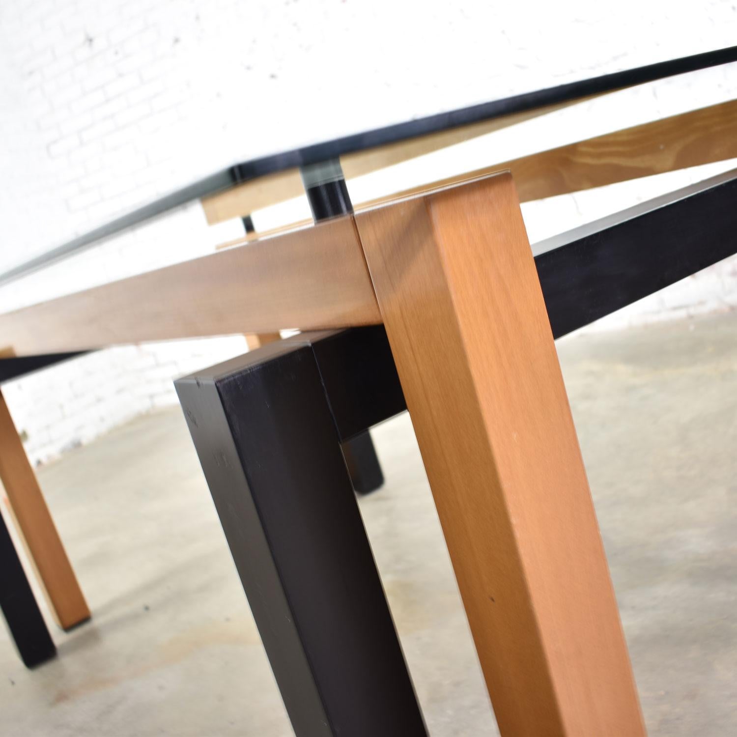 Modern Glass Top Dining Table Made in Italy by Pietro Costantini Cherry & Black 6