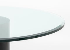 Guéridon moderne à plateau en verre
