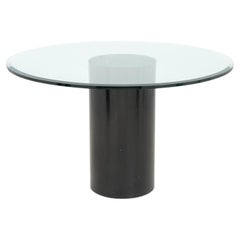 Guéridon moderne à plateau en verre