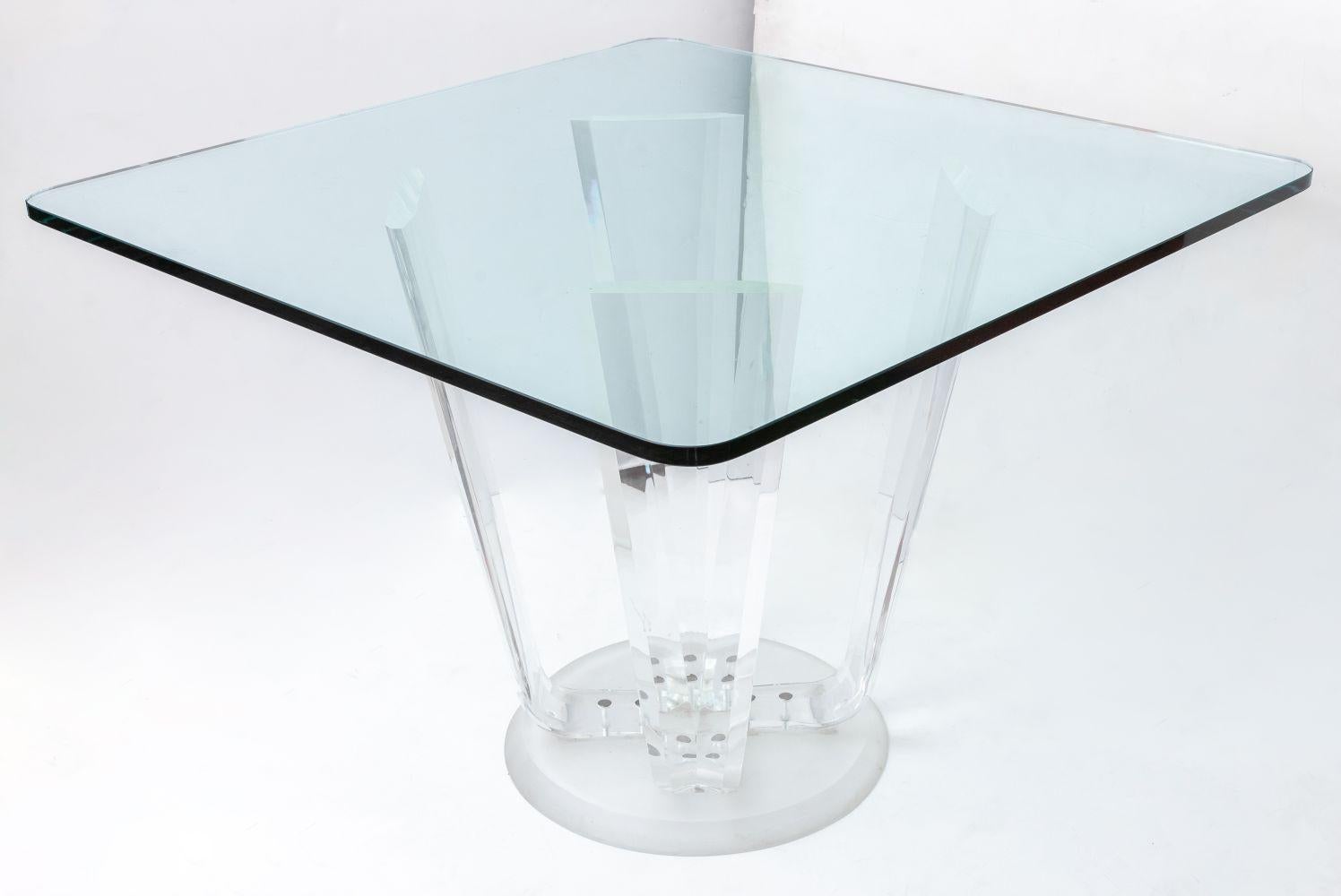 Mesa de Comedor Moderna de Lucite con Tapa de Cristal Moderno en venta