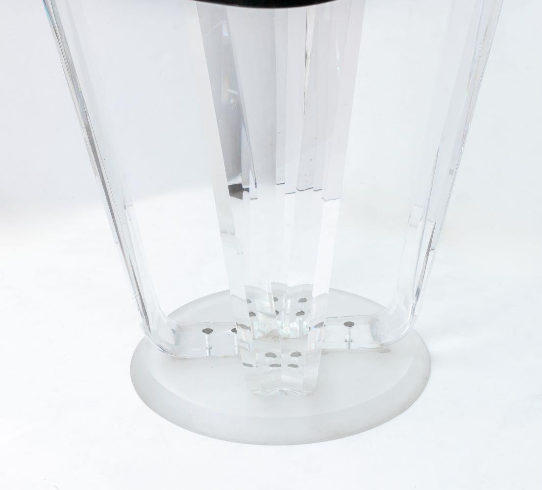 Mesa de Comedor Moderna de Lucite con Tapa de Cristal Vidrio en venta