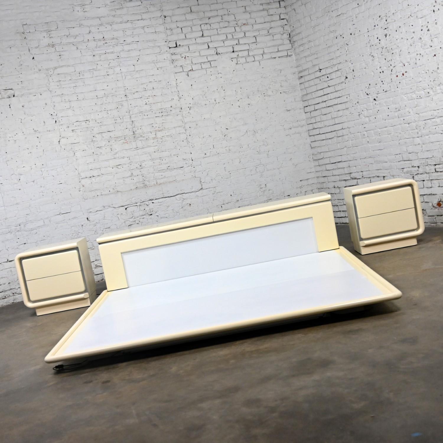 Modern Glenn of Calif Bedroom Set King Platform Bed 2 Nightstands & 2 Dressers 2