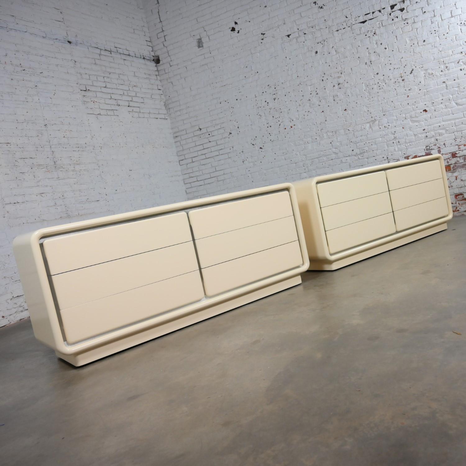 American Modern Glenn of California Dressers or Credenzas Off White Lacquer a Pair For Sale