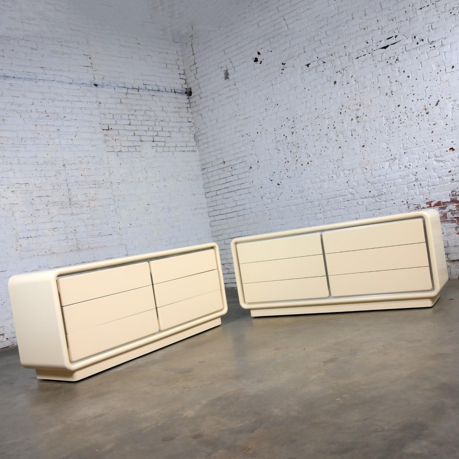 Metal Modern Glenn of California Dressers or Credenzas Off White Lacquer a Pair For Sale