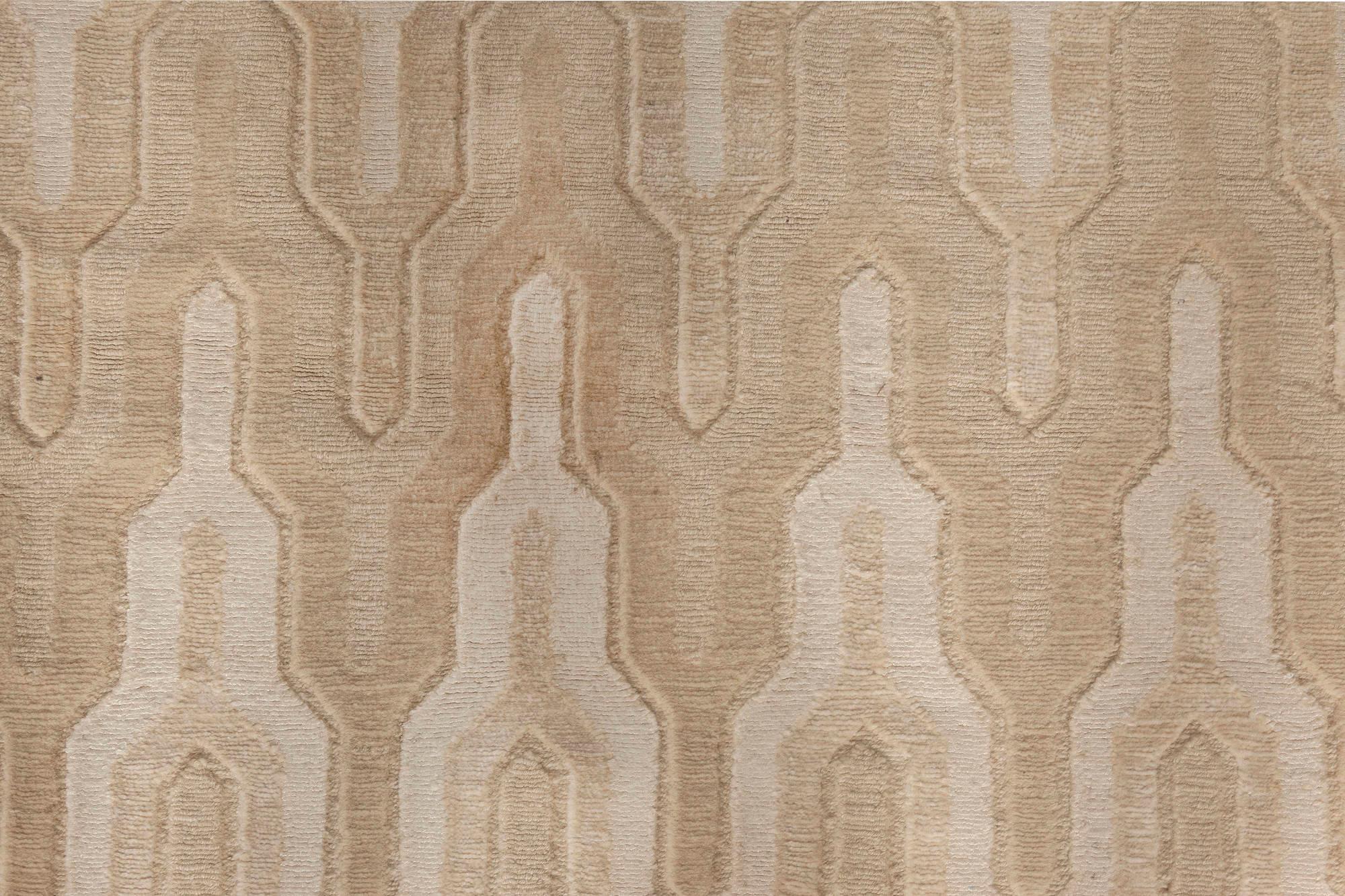 Moderne Modernity Global - Tapis en laine nouée à la main blanc cassé et beige, par Doris Leslie Blau en vente