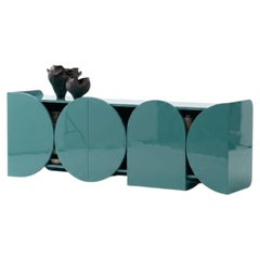 Buffet moderne laqué brillant, modèle Mogg, RAL 6034, style Bauhaus