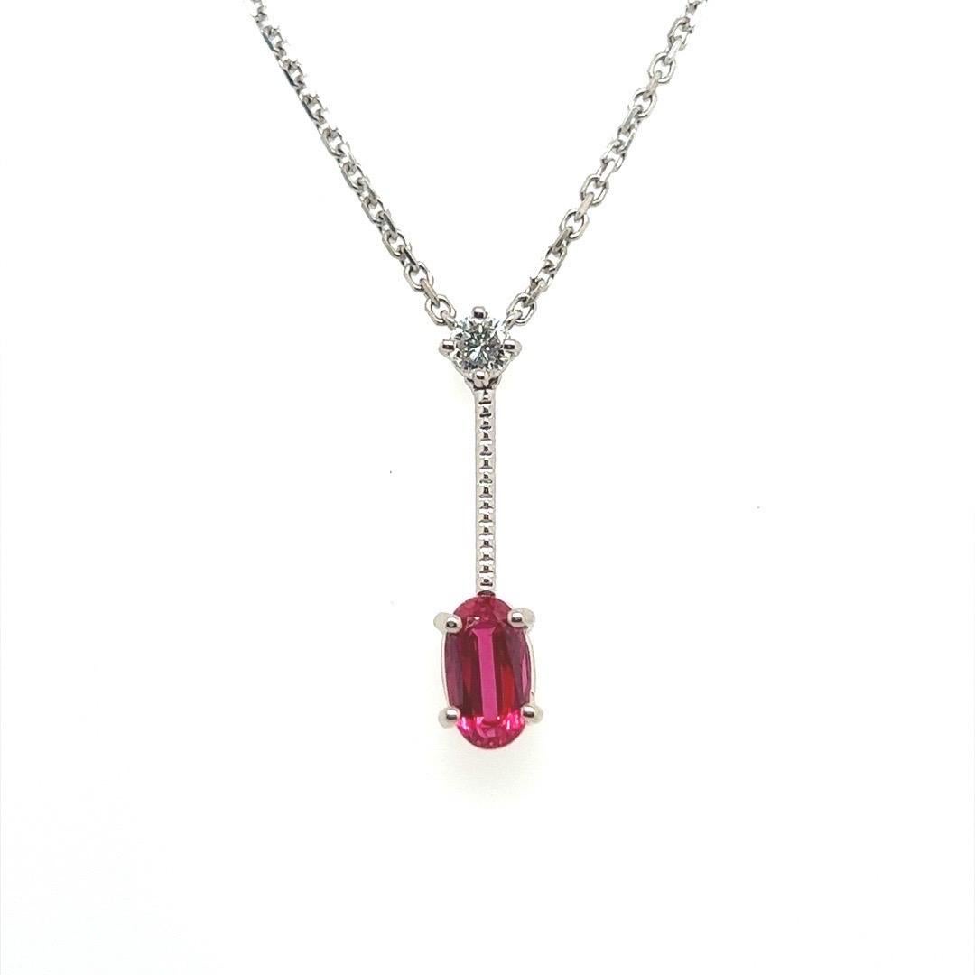 Oval Cut Modern Gold 1.08 Carat Natural Colorless Diamond & Oval Red Spinel Gem Pendant For Sale