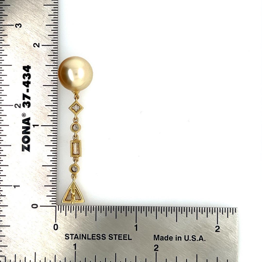 Moderne Gold 2,08 Karat natürlicher Diamant und goldene Südseeperlen-Tropfen-Ohrringe 3