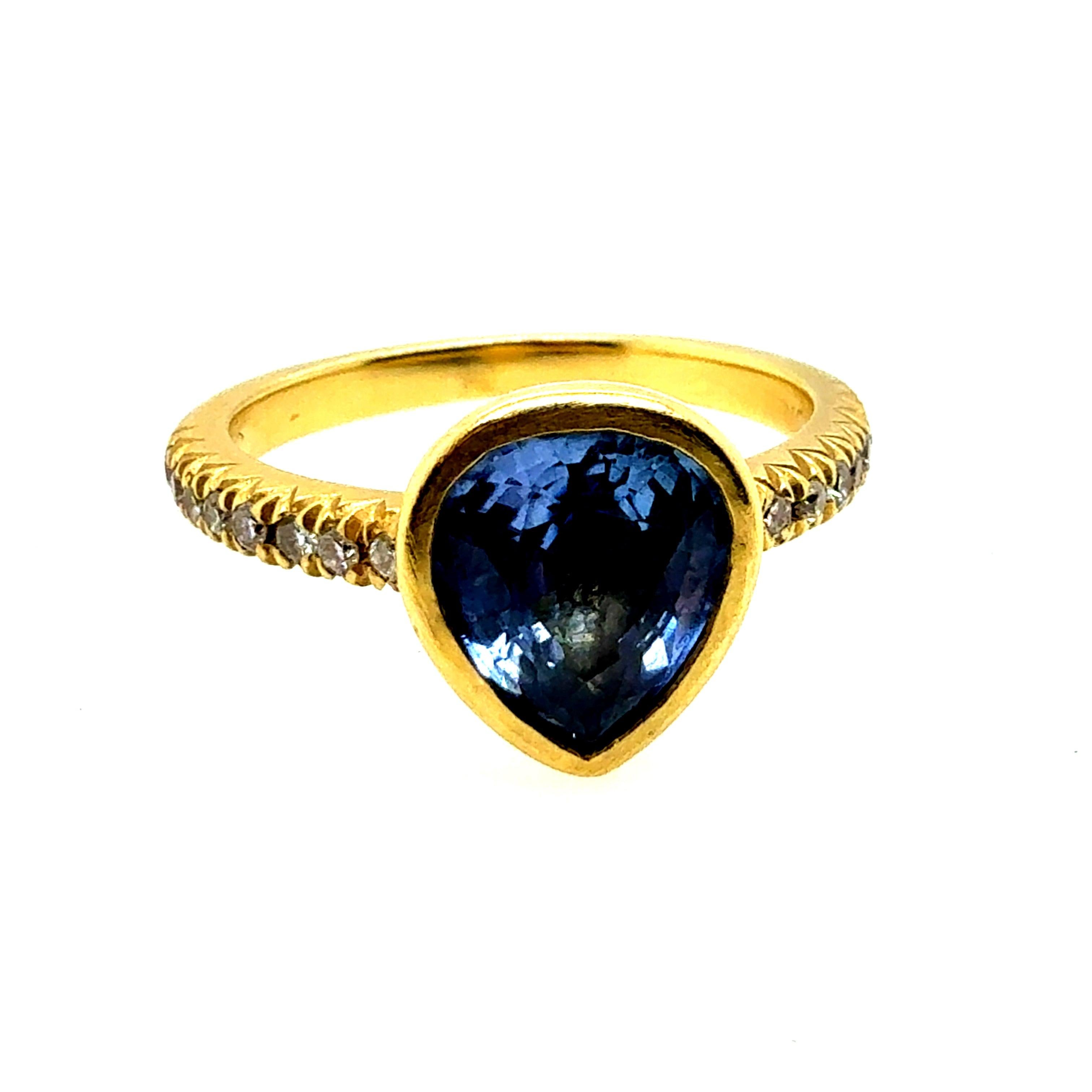 Women's Modern Gold 2.12 Carat Pear Blue Sapphire & Natural Diamond Statement Ring For Sale