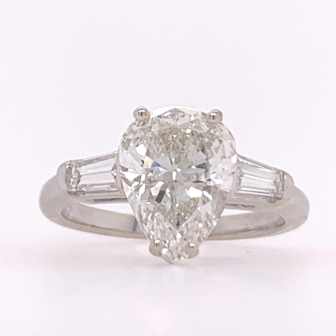 Modern Gold 2.40 Carat EGL Certified Natural Pear G SI1 Diamond Engagement Ring 4