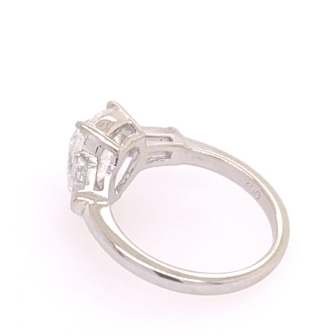 Women's Modern Gold 2.40 Carat EGL Certified Natural Pear G SI1 Diamond Engagement Ring
