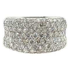 Anillo de compromiso de oro moderno con diamante redondo incoloro natural de 2,70 quilates