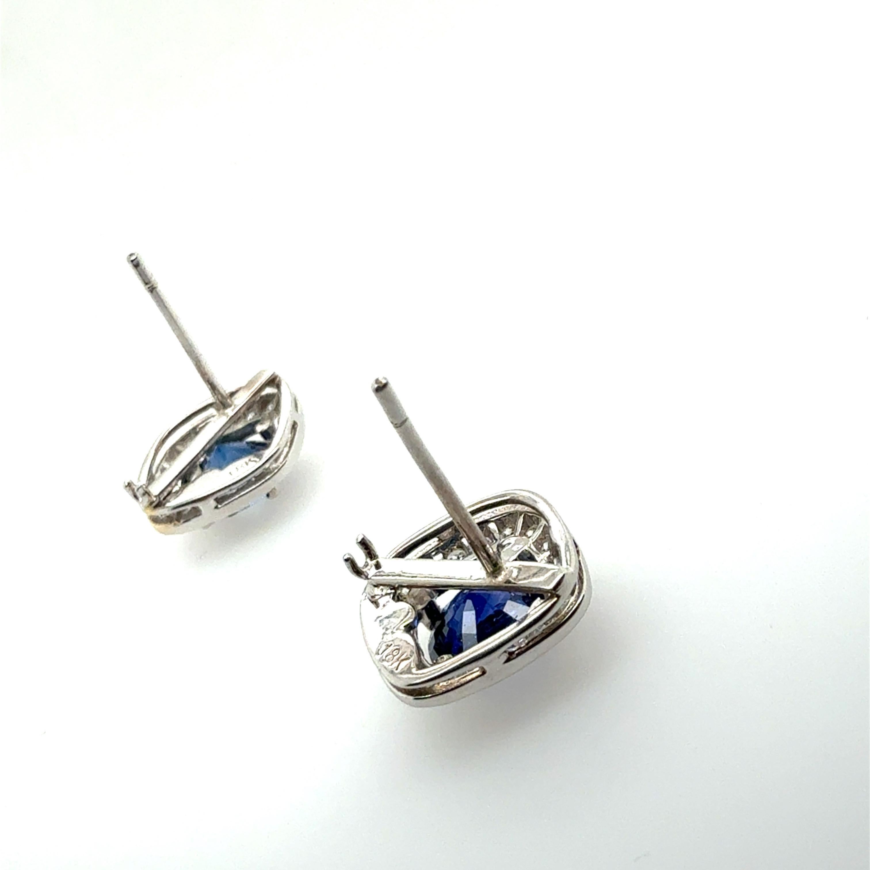 Boucles d'oreilles Halo en or moderne 2.8 carats saphir royal bleu naturel et diamant Unisexe en vente