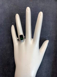 Modern Gold 4 Carat Natural Green Tourmaline Gemstone and Diamond Cocktail Ring