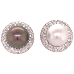 Boucles d'oreilles modernes en or, diamants naturels de 5,40 carats et perles de Tahiti et des mers du Sud