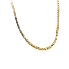 Modern Gold 5.6 Carat Natural H Color VS Round Brilliant Diamond Tennis Necklace