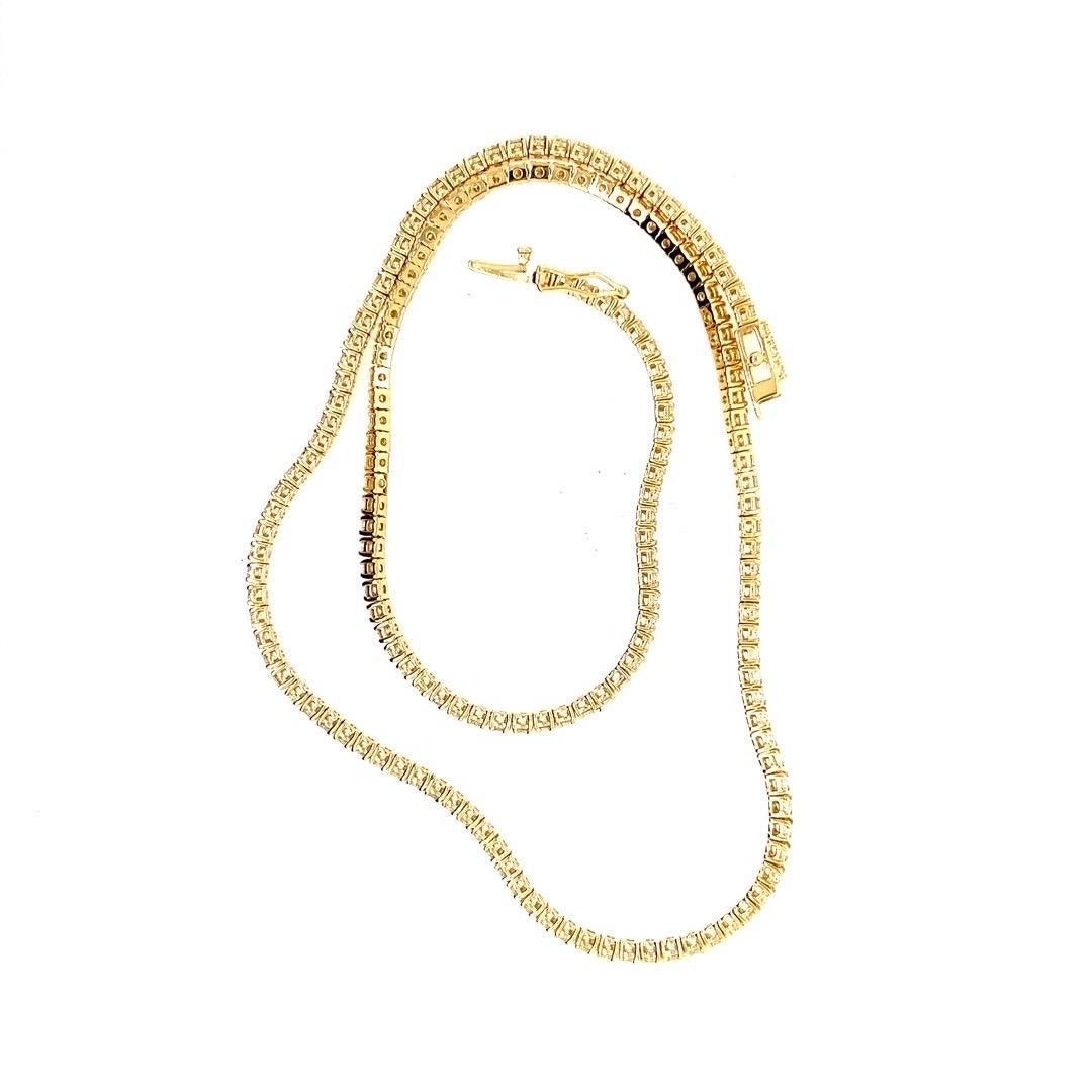 Moderne Collier tennis moderne en or avec diamants ronds brillants de 5,6 carats de couleur naturelle H VS en vente