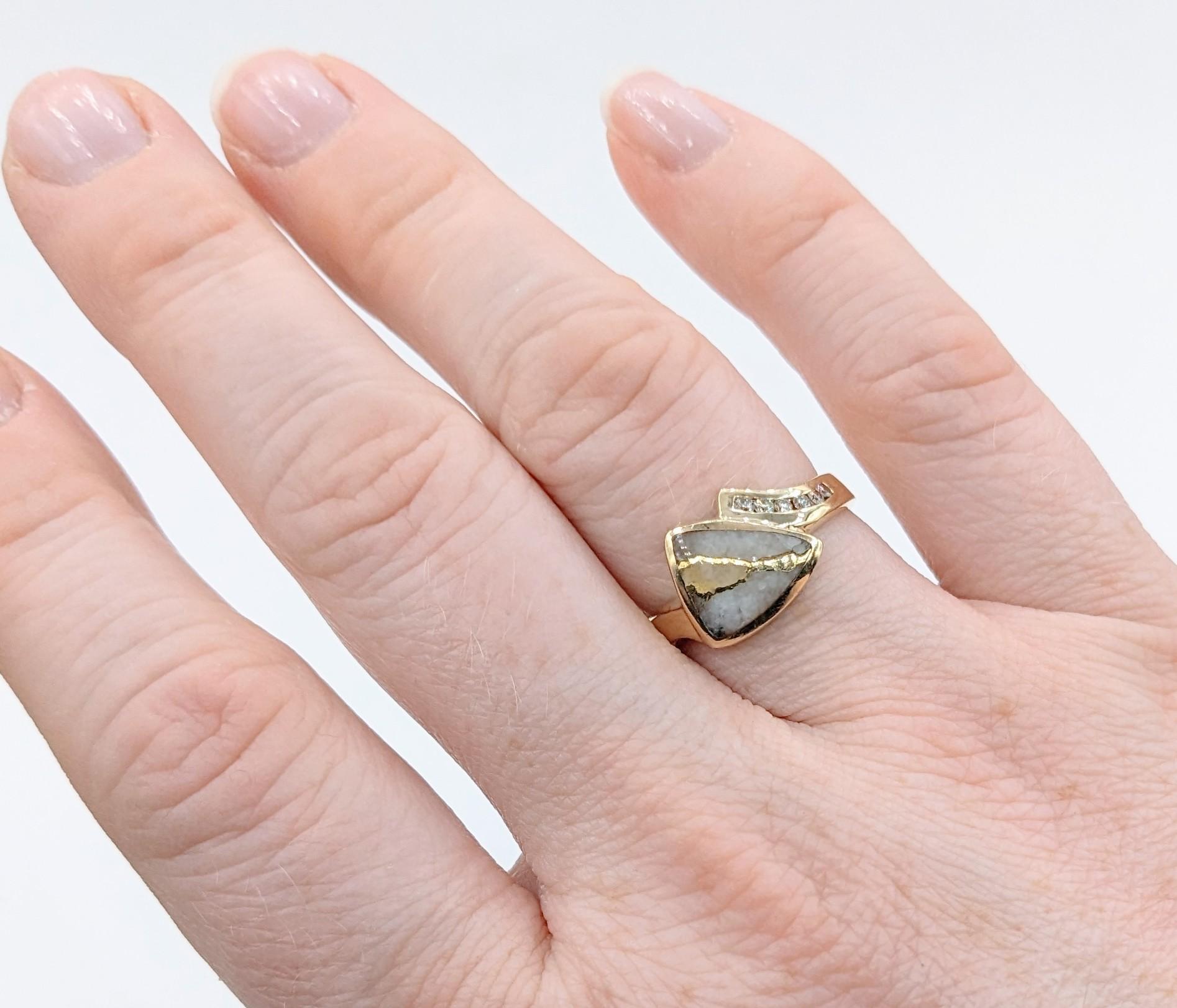 Baroque Modern Gold-Bearing Quartz & Diamond Ring For Sale