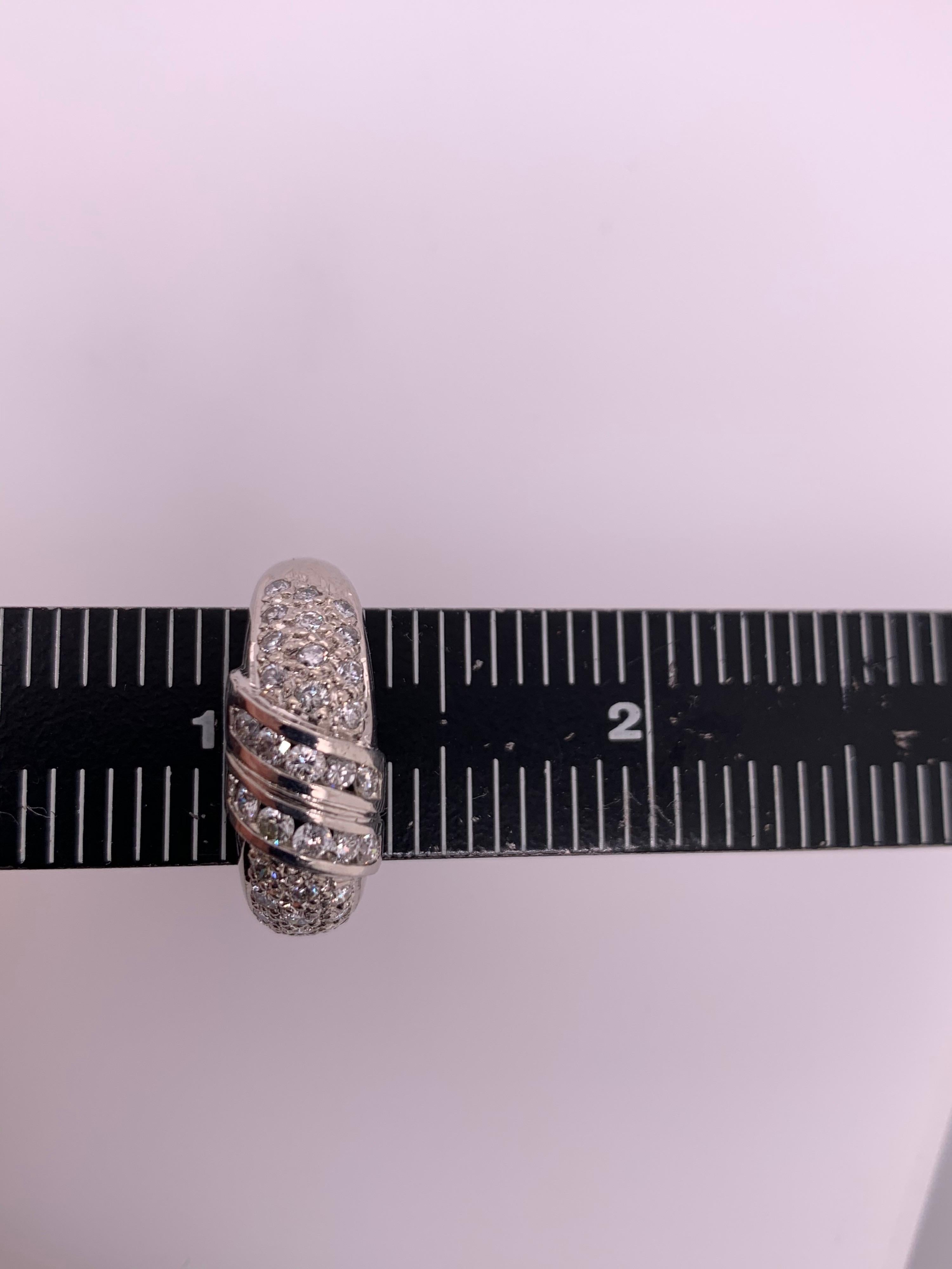 Modern Gold Cocktail Band 1 Carat Natural Colorless Diamond Gem Ring, circa 1980 For Sale 7