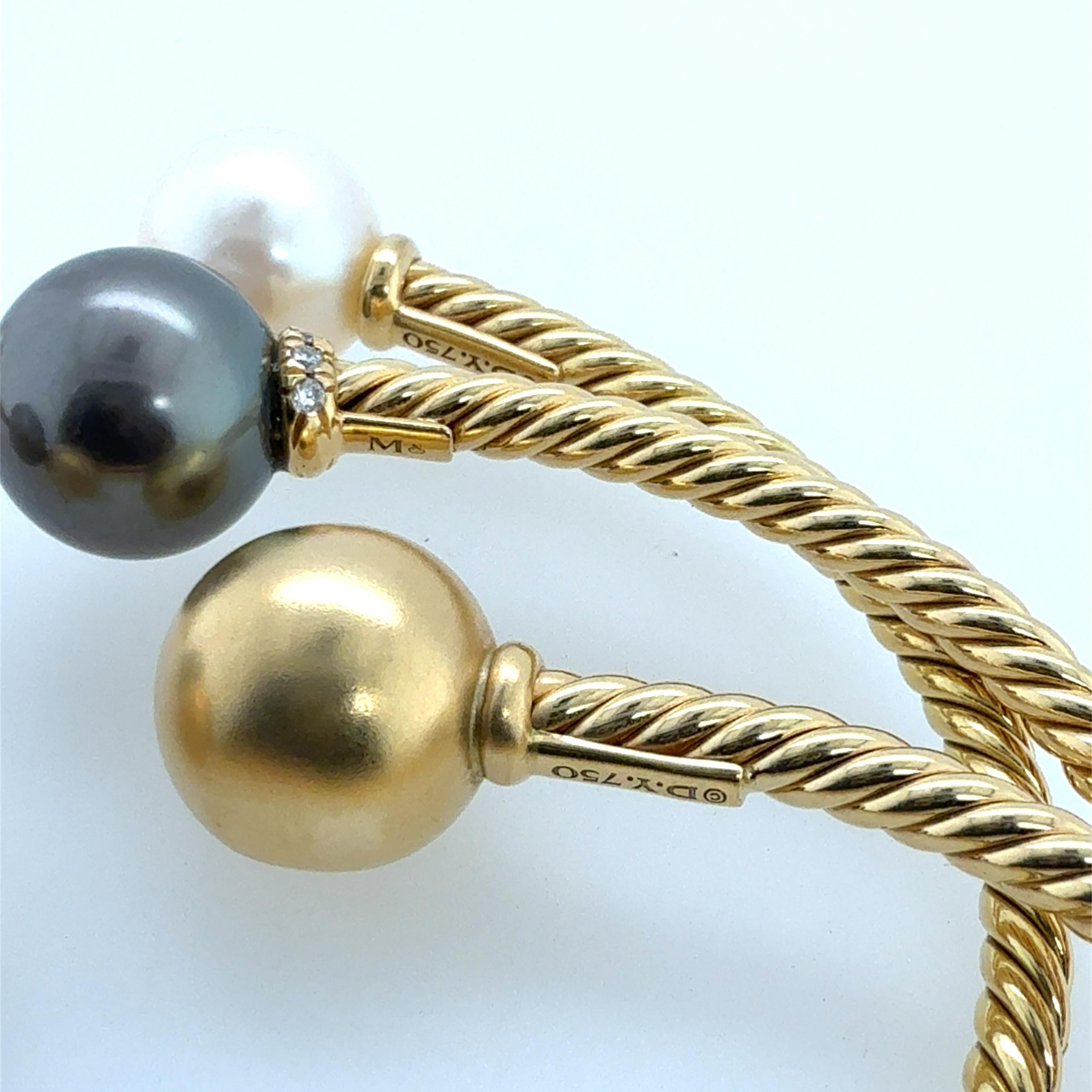 Modern Gold David Yurman Solari Pearl & Diamond Flex Bangle 3 Bracelet Set For Sale 2