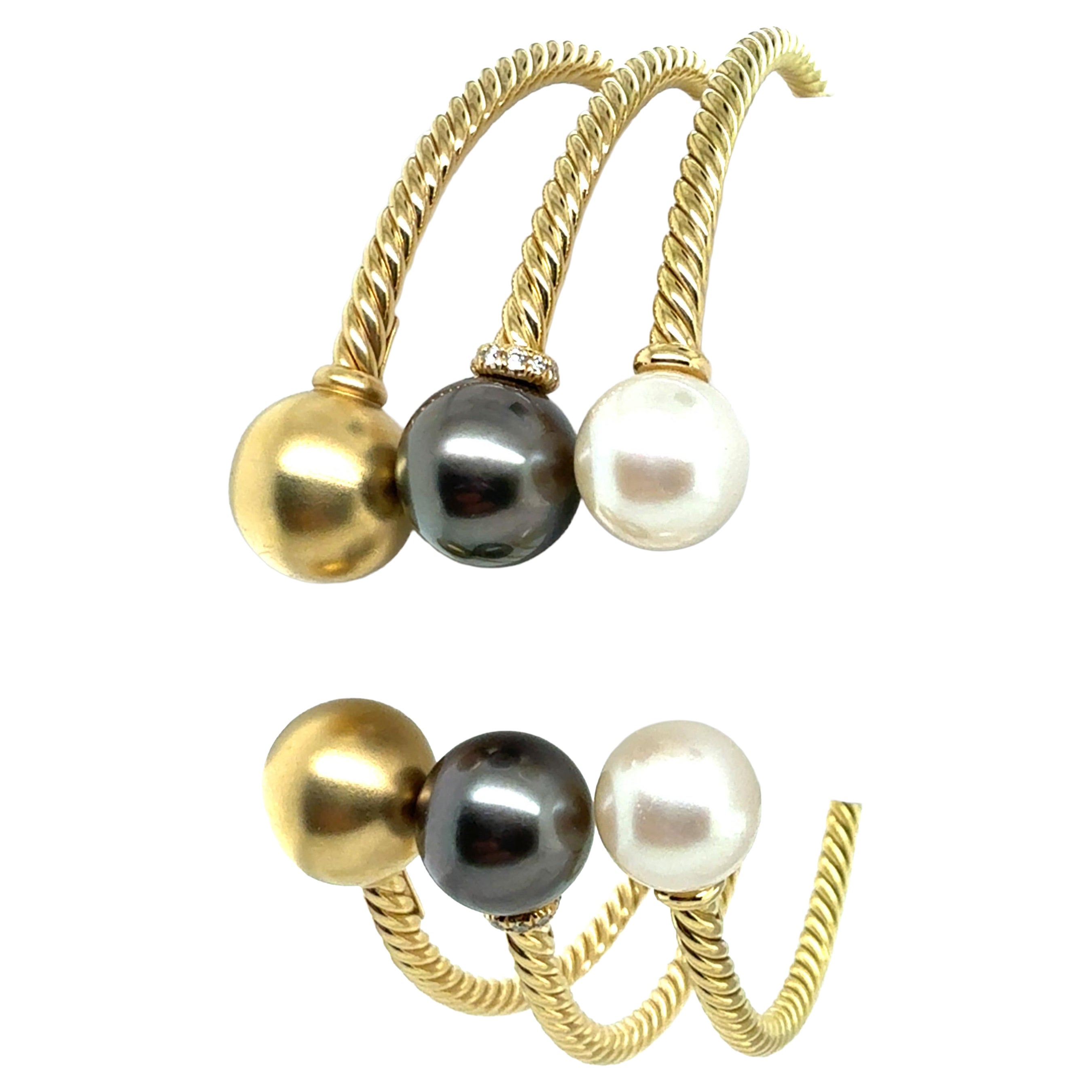 Modern Gold David Yurman Solari Pearl & Diamond Flex Bangle 3 Bracelet Set For Sale