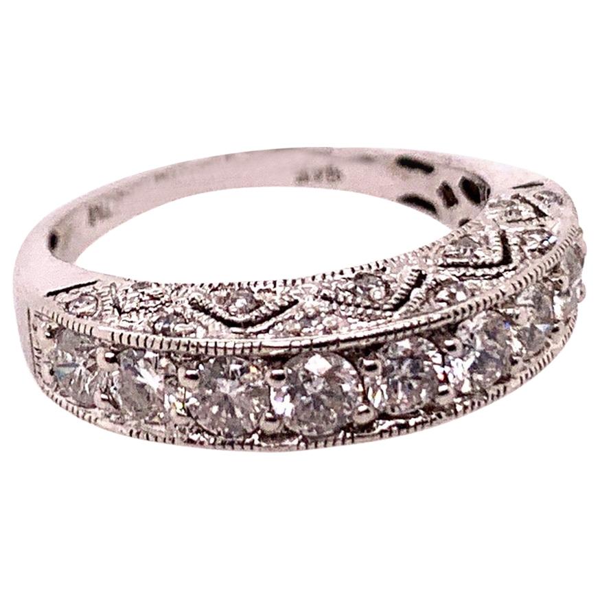 Modern Gold Engagement Band 1.25 Carat Natural Colorless Diamond Cocktail Ring For Sale