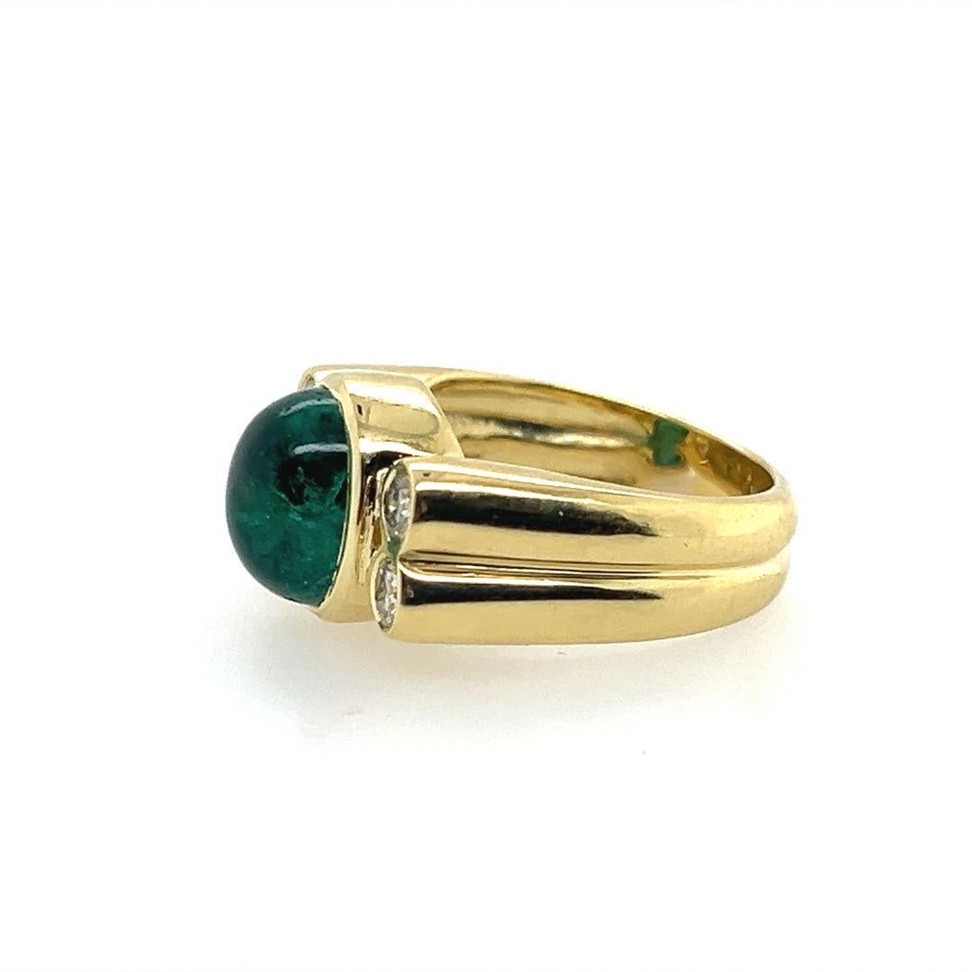 Modern Gold GIA Certified 4 Carat Cabochon Green Brazilian Emerald Cocktail Ring For Sale 1
