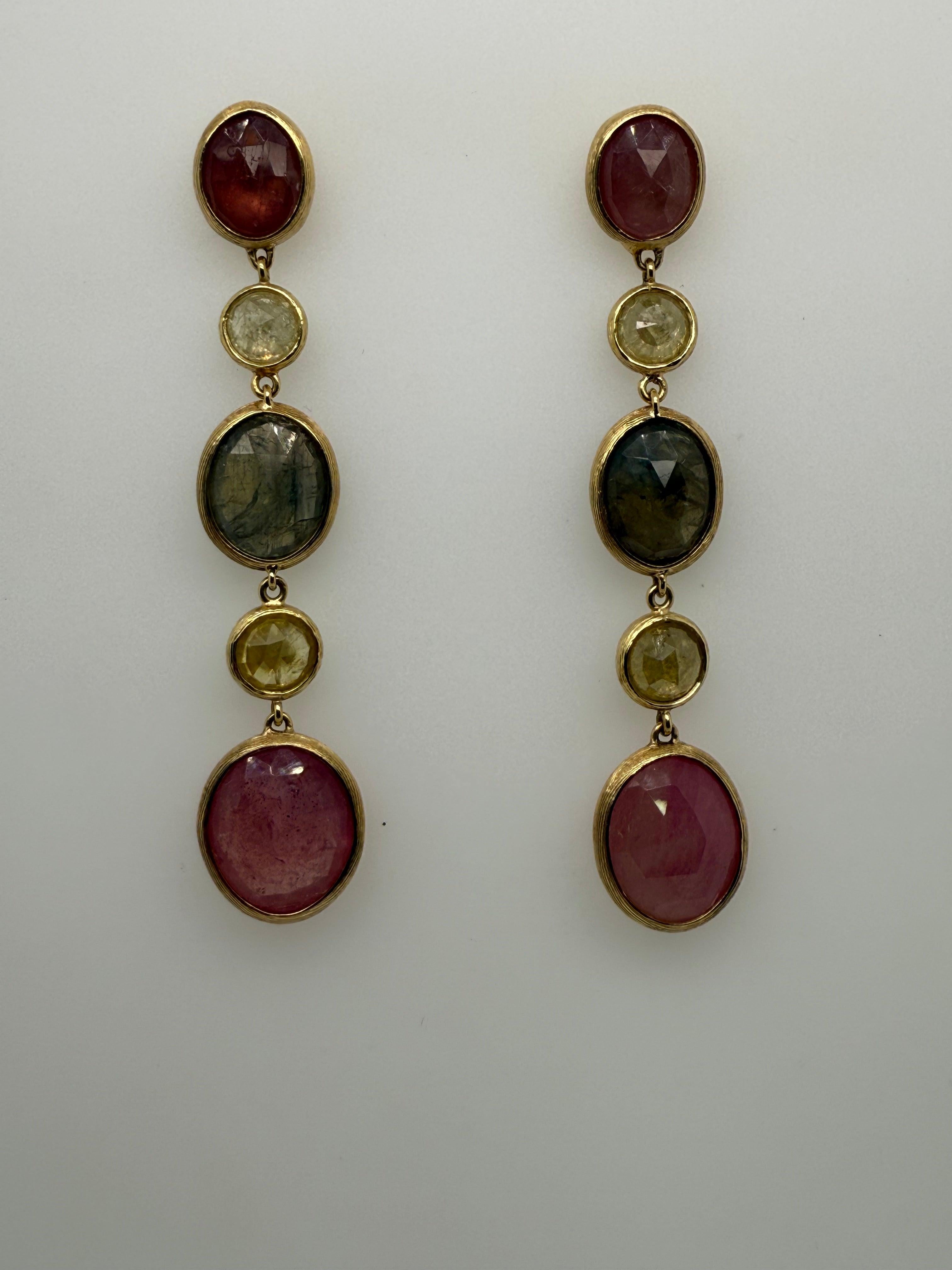 Pendientes modernos de oro italiano diamante natural rosa multicolor Marco BICEGO Moderno en venta