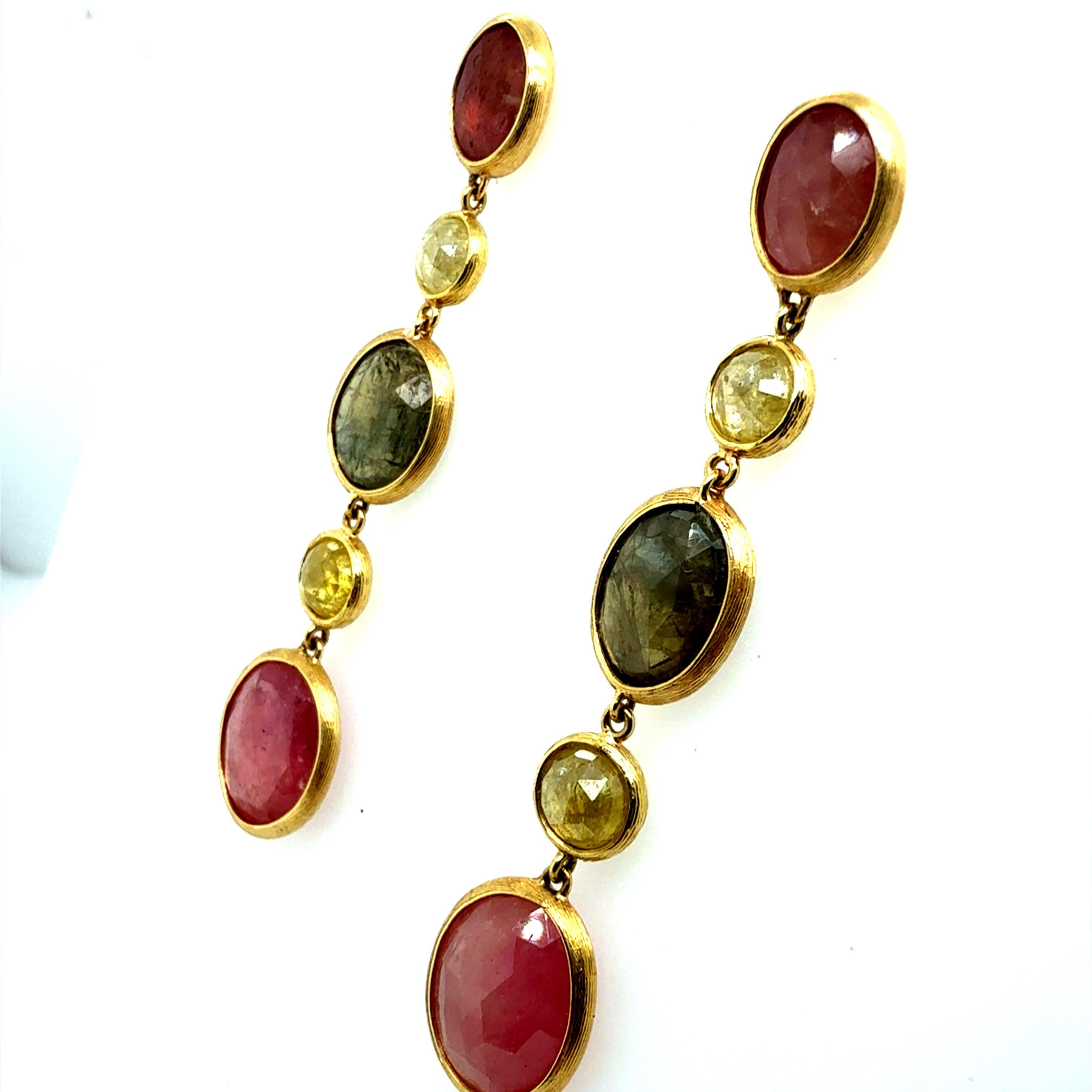 Pendientes modernos de oro italiano diamante natural rosa multicolor Marco BICEGO en Bueno estado para la venta en Los Angeles, CA