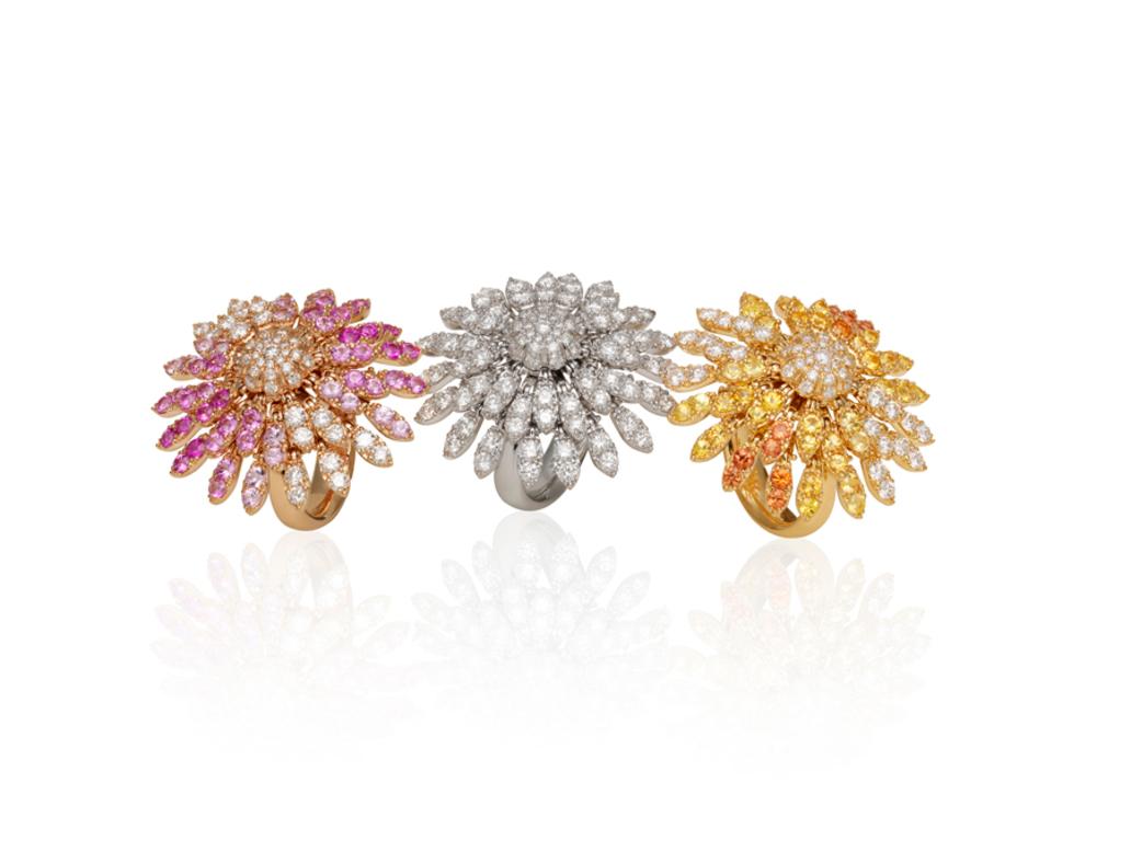 Modern Gold Kinetic Flower Petal White Diamond and Pink Sapphire Cocktail Ring In New Condition For Sale In Toronto, Ontario