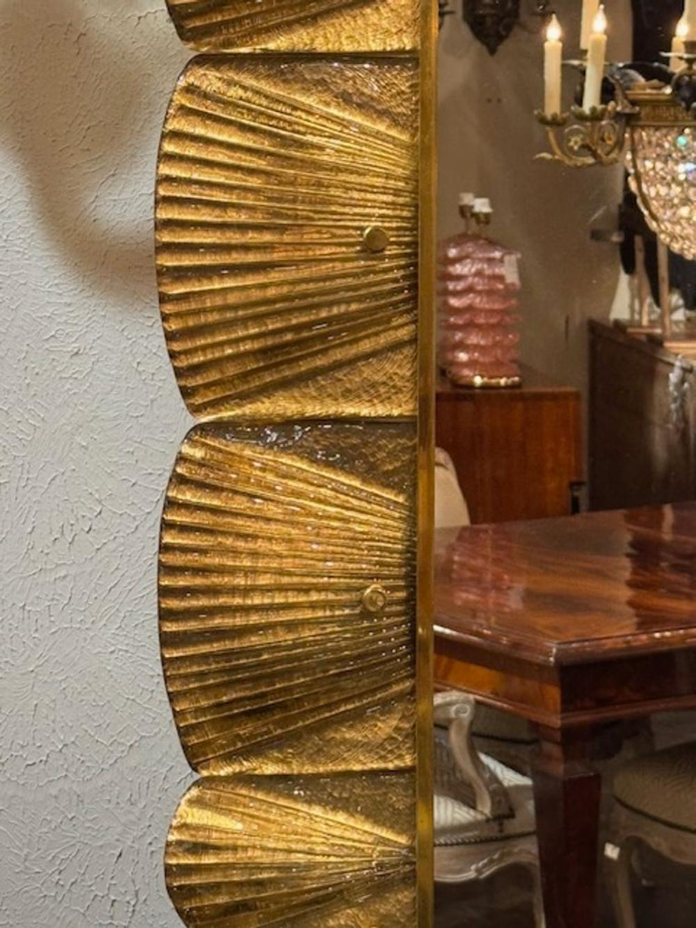 Modern Gold Murano Glass Shell Mirror In Good Condition In Dallas, TX