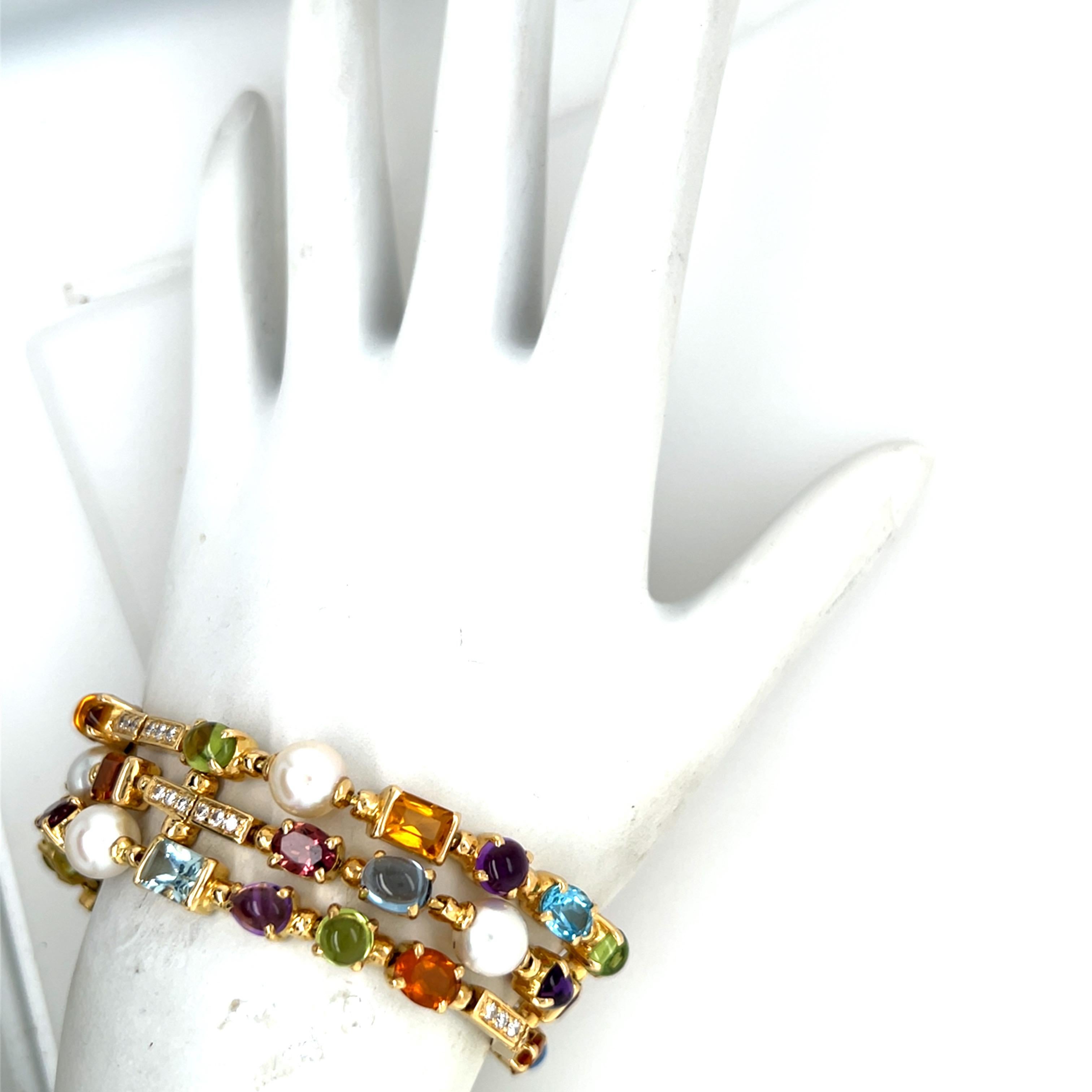 Pulsera moderna de tres vueltas de oro con diamantes naturales y cabujones multicolores Cabujón en venta