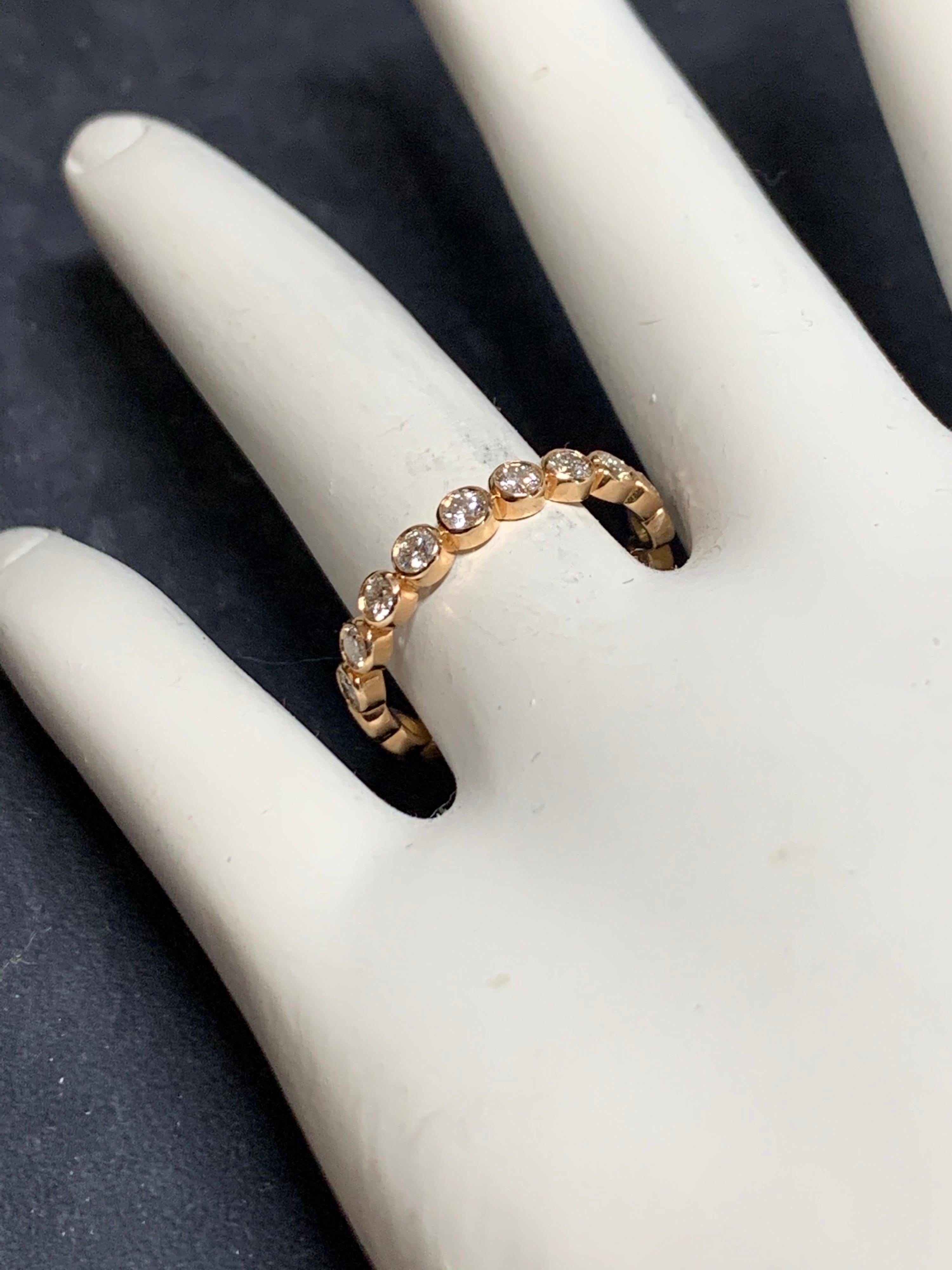 Modern Gold Ring 0.91 Carat Natural Colorless Diamond Eternity Engagement Band In New Condition For Sale In Los Angeles, CA