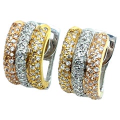 Pendientes Abrazador Tricolor de Oro Moderno con Diamantes Naturales de 1,50 ct