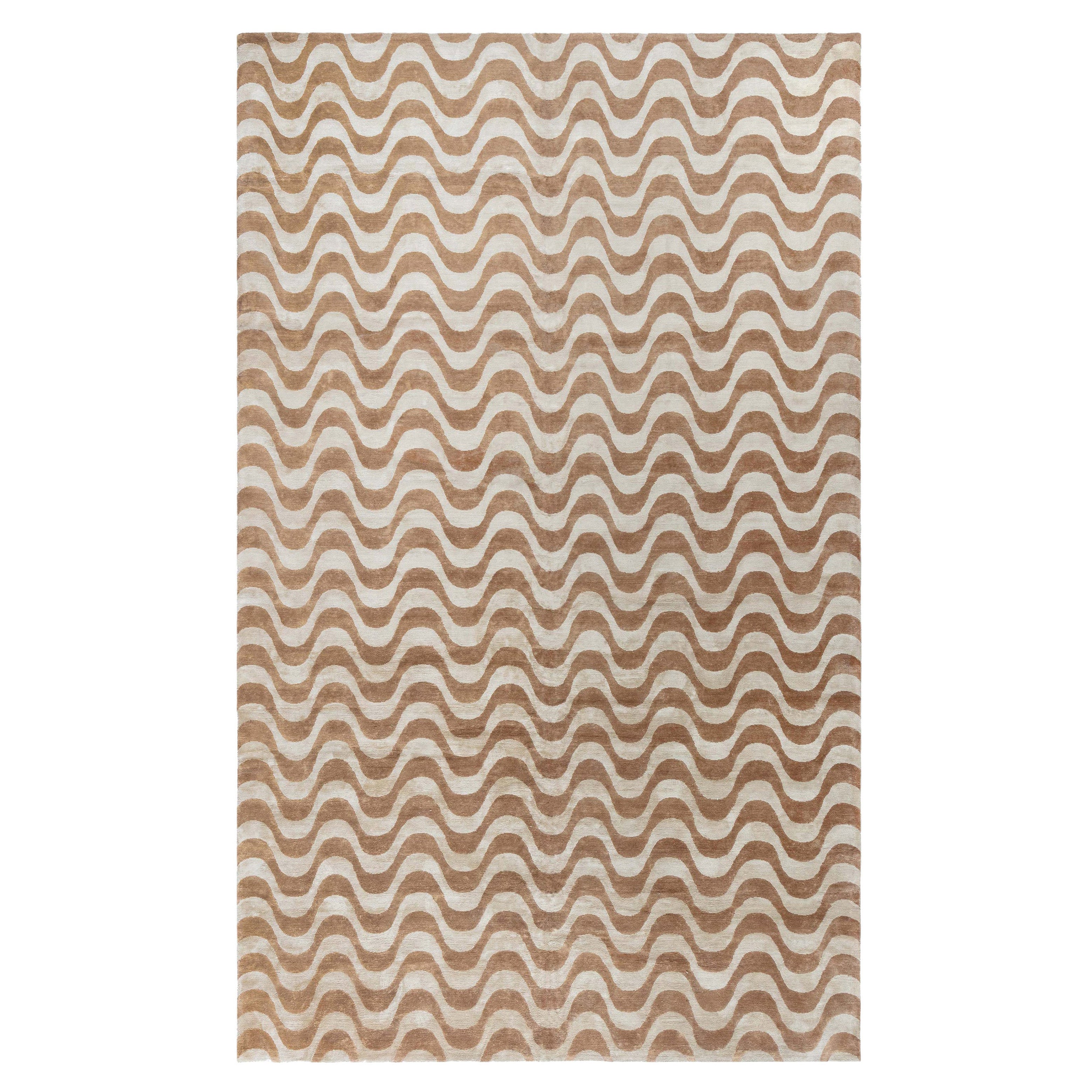 Tappeto moderno Gold Waves Design fatto a mano in lana e seta di Doris Leslie Blau in vendita