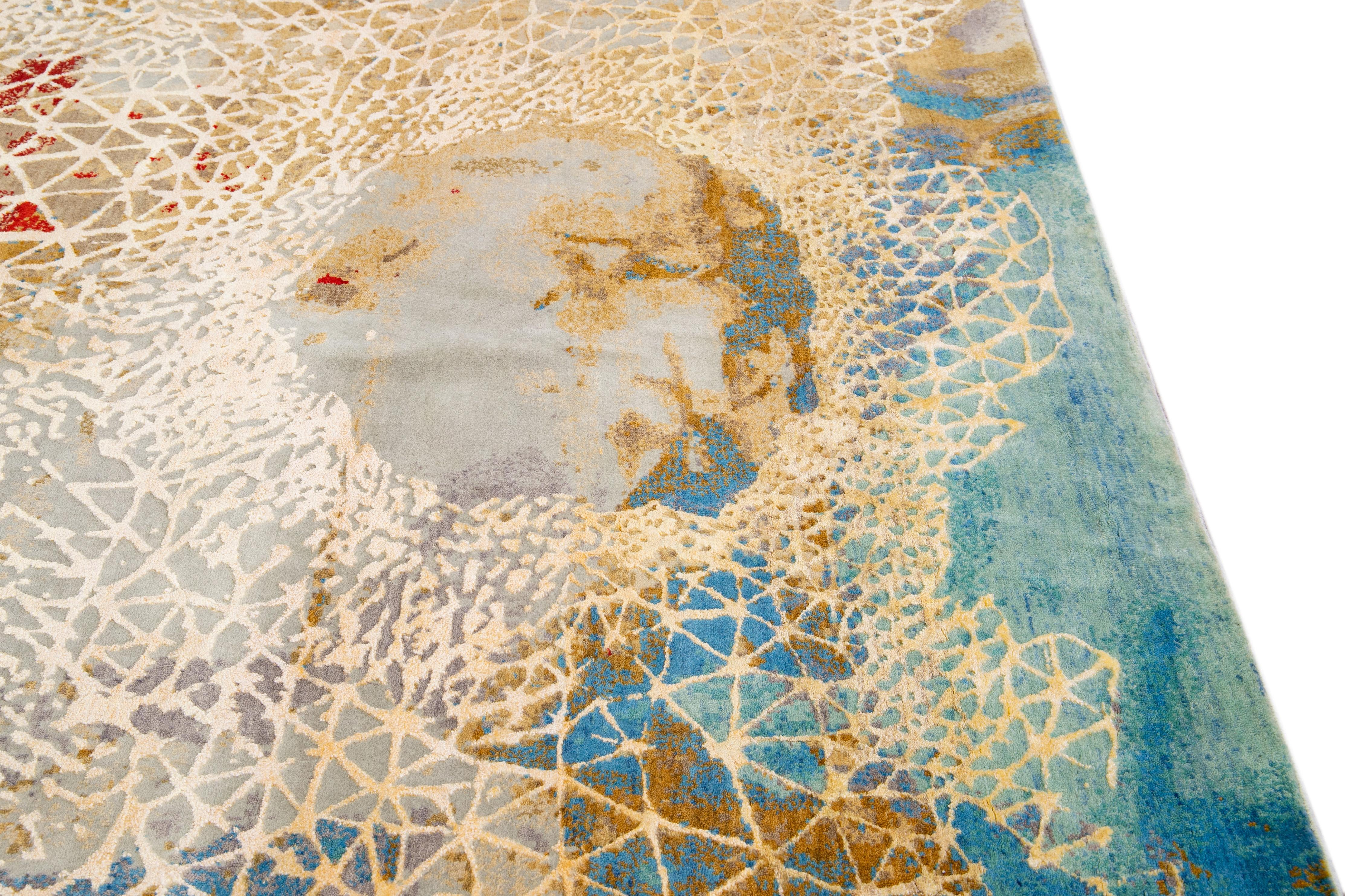 Modern Golden And Teal Abstract Indian Handmade Coastal Designed Wool & Silk Rug For Sale 4