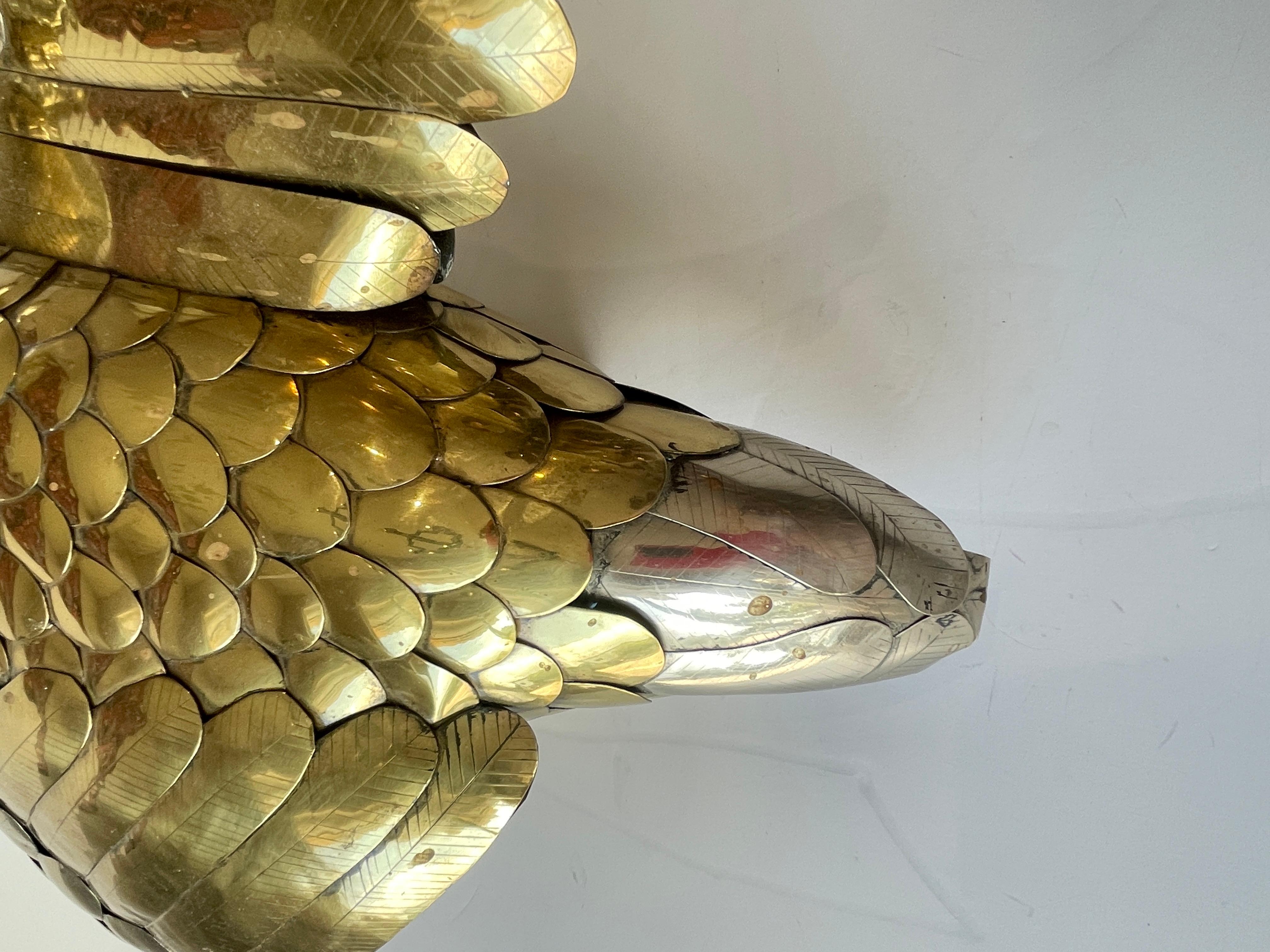 Sculpture d'oie moderne en métal mélangé martelé par Rafael Gil 1982 en vente 8