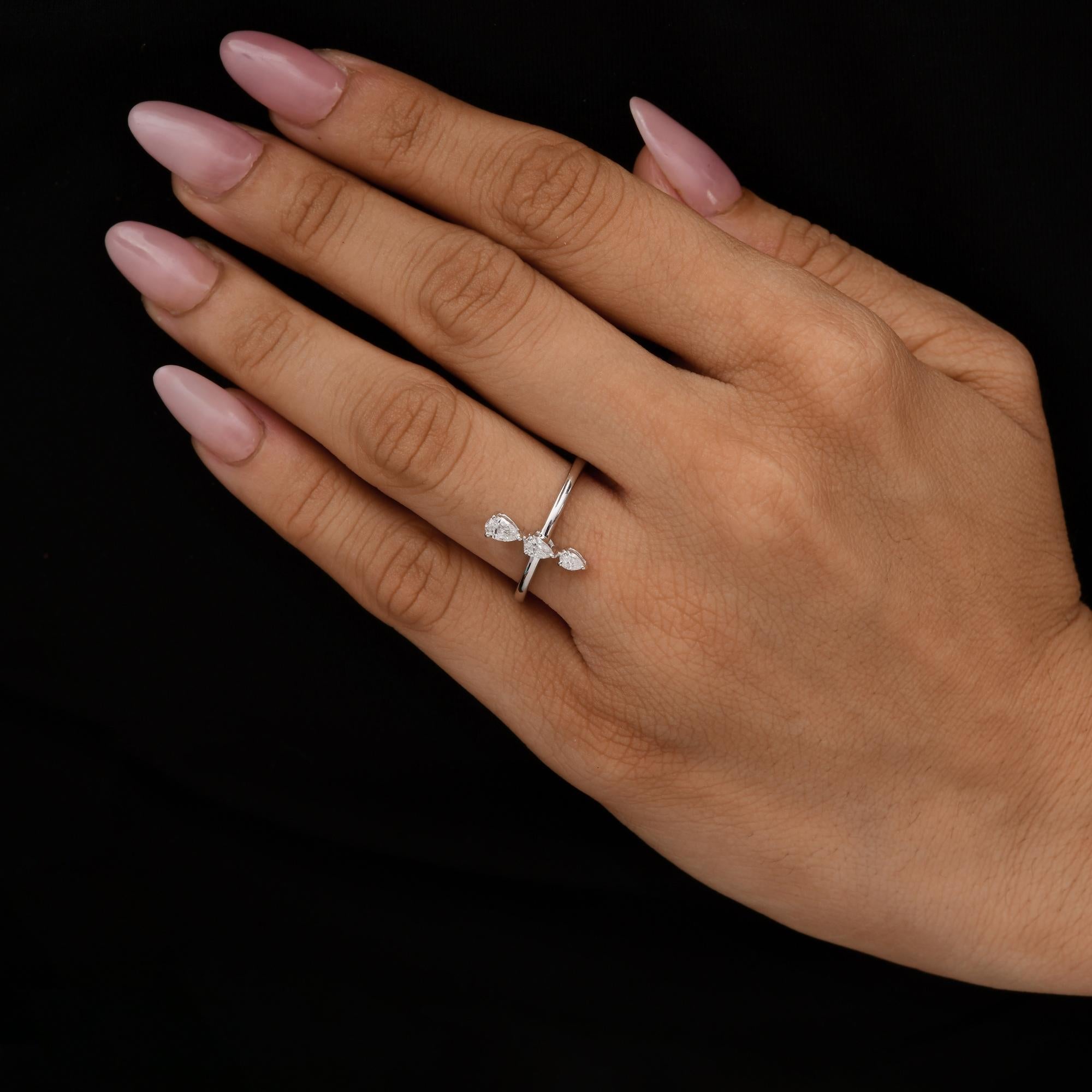 En vente :  Bague moderne en or blanc, taille poire, 0.3Ct Diamond SI/H Minimalist Ring 2